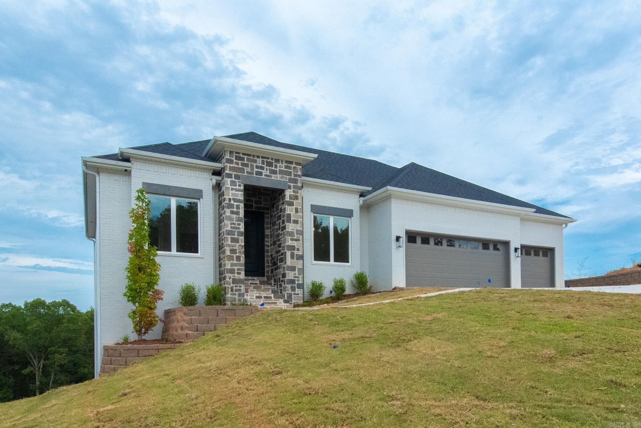 MAUMELLE VALLEY ESTATES - Residential