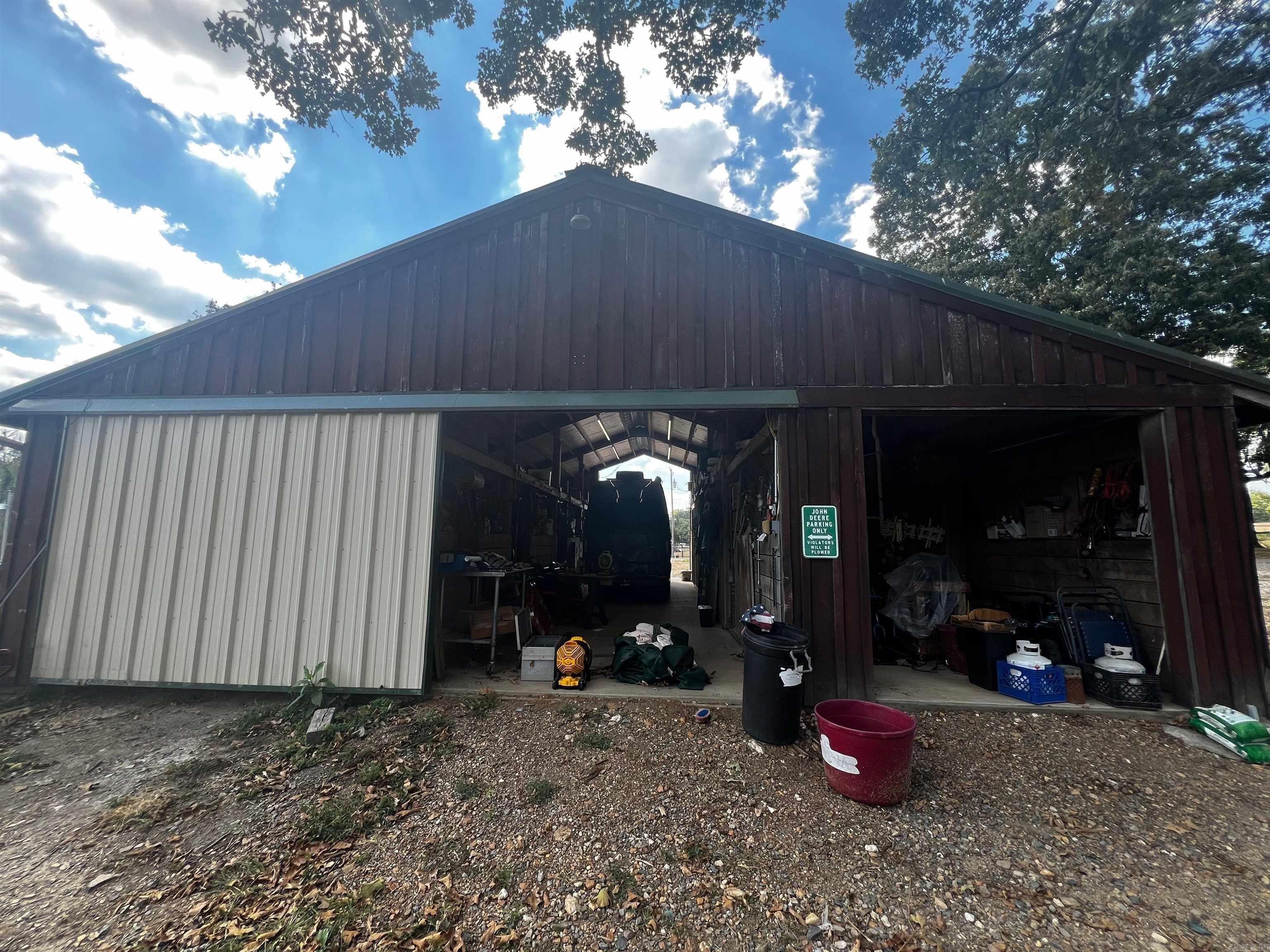 Metes & Bounds - Residential