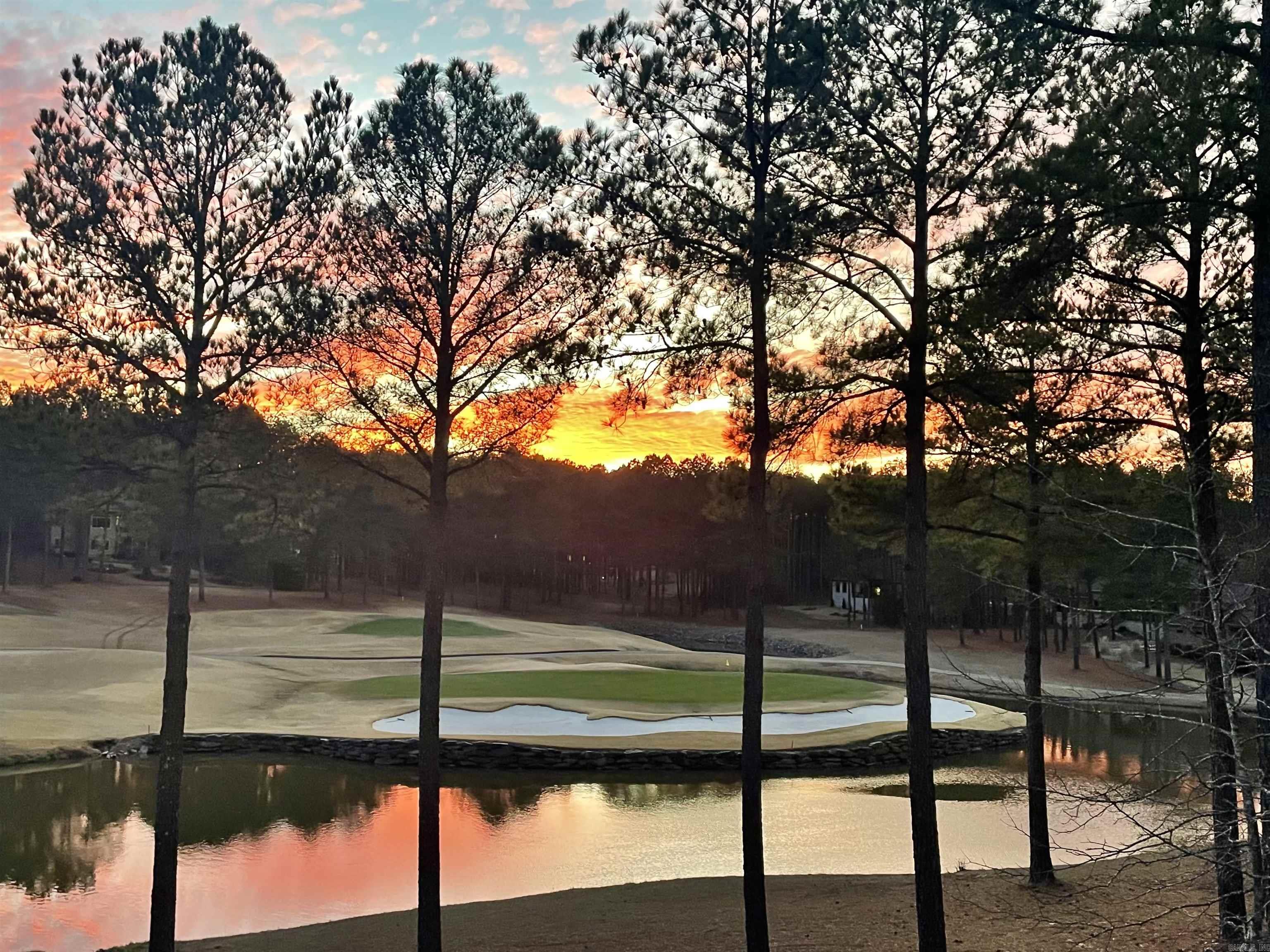 ALTA VISTA - Residential