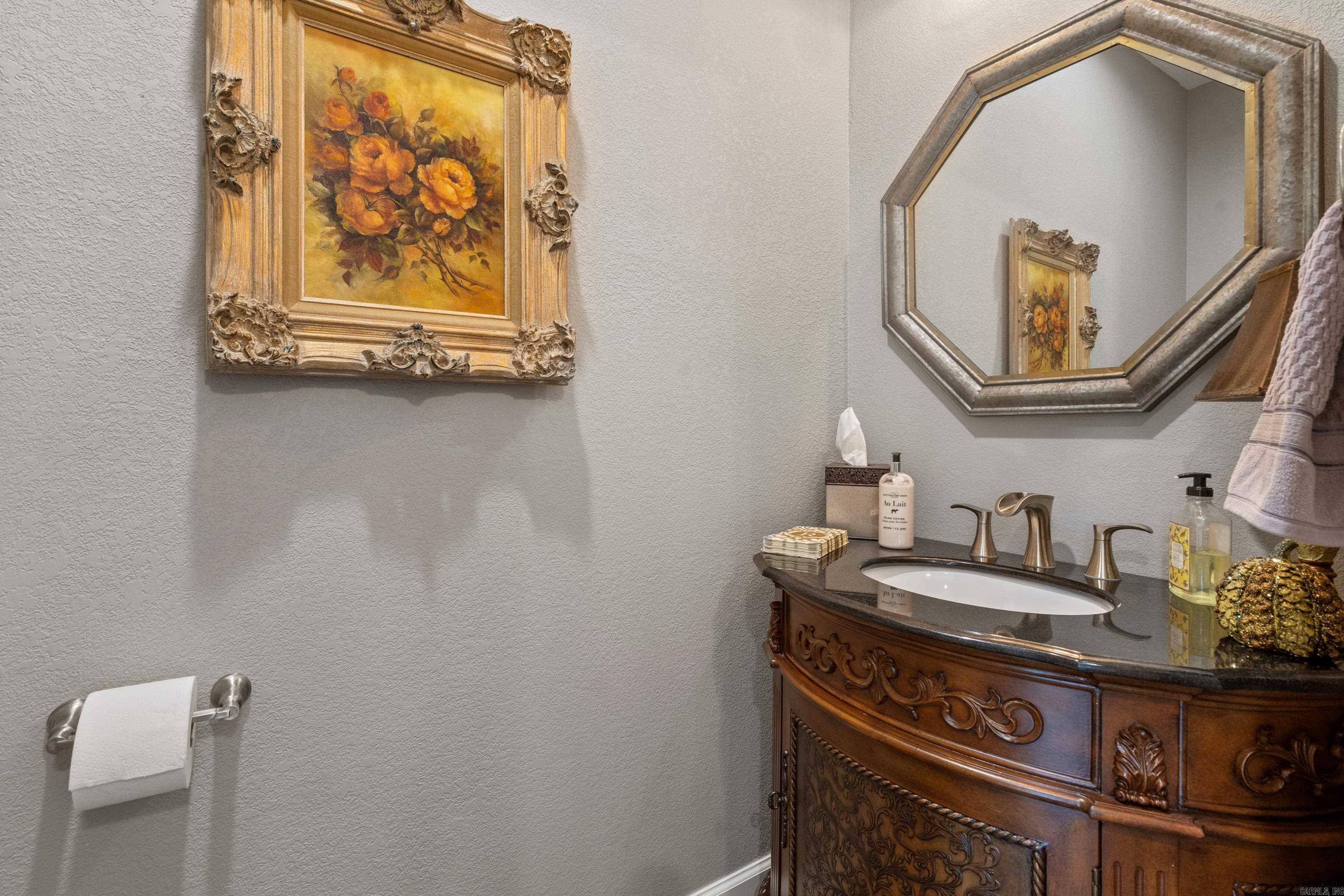 ALTA VISTA - Residential