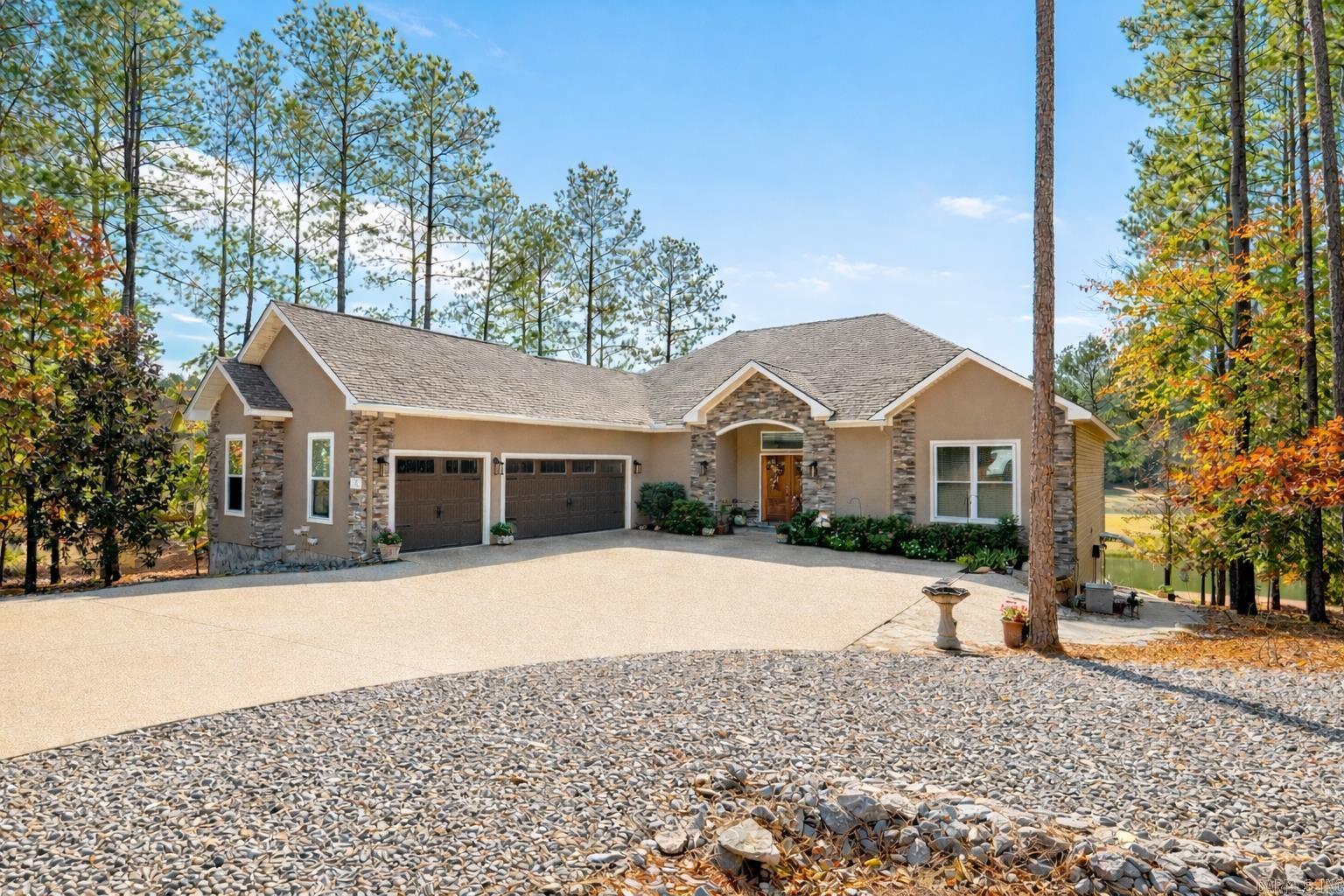 ALTA VISTA - Residential