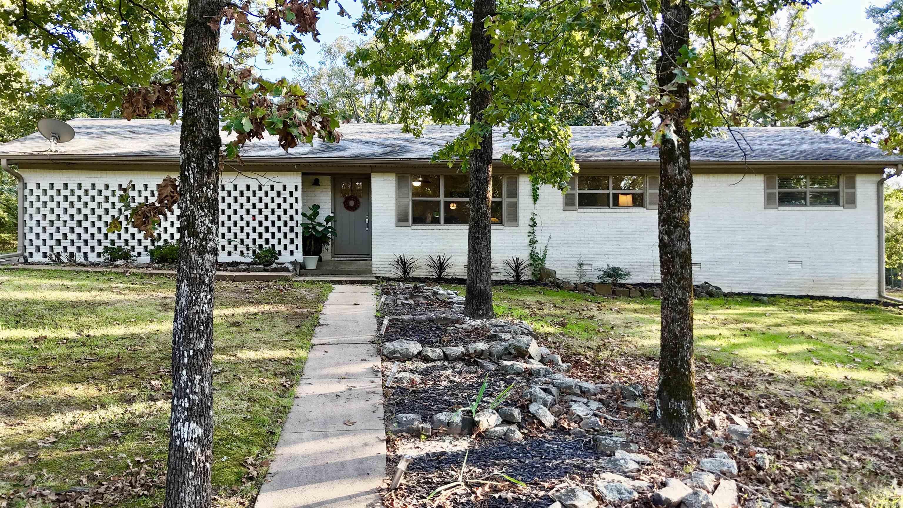 LAKEVIEW ACRES - Residential
