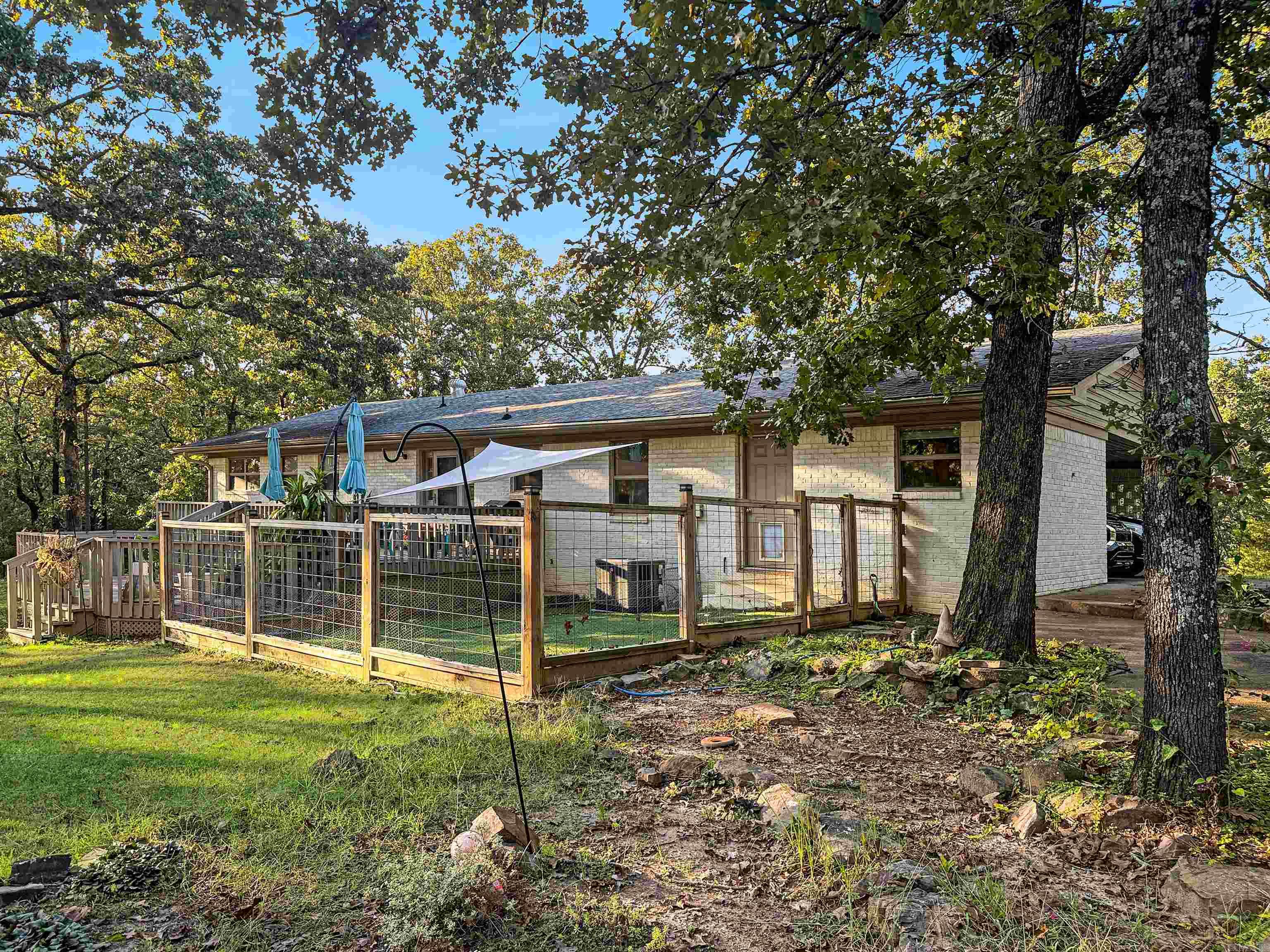 LAKEVIEW ACRES - Residential