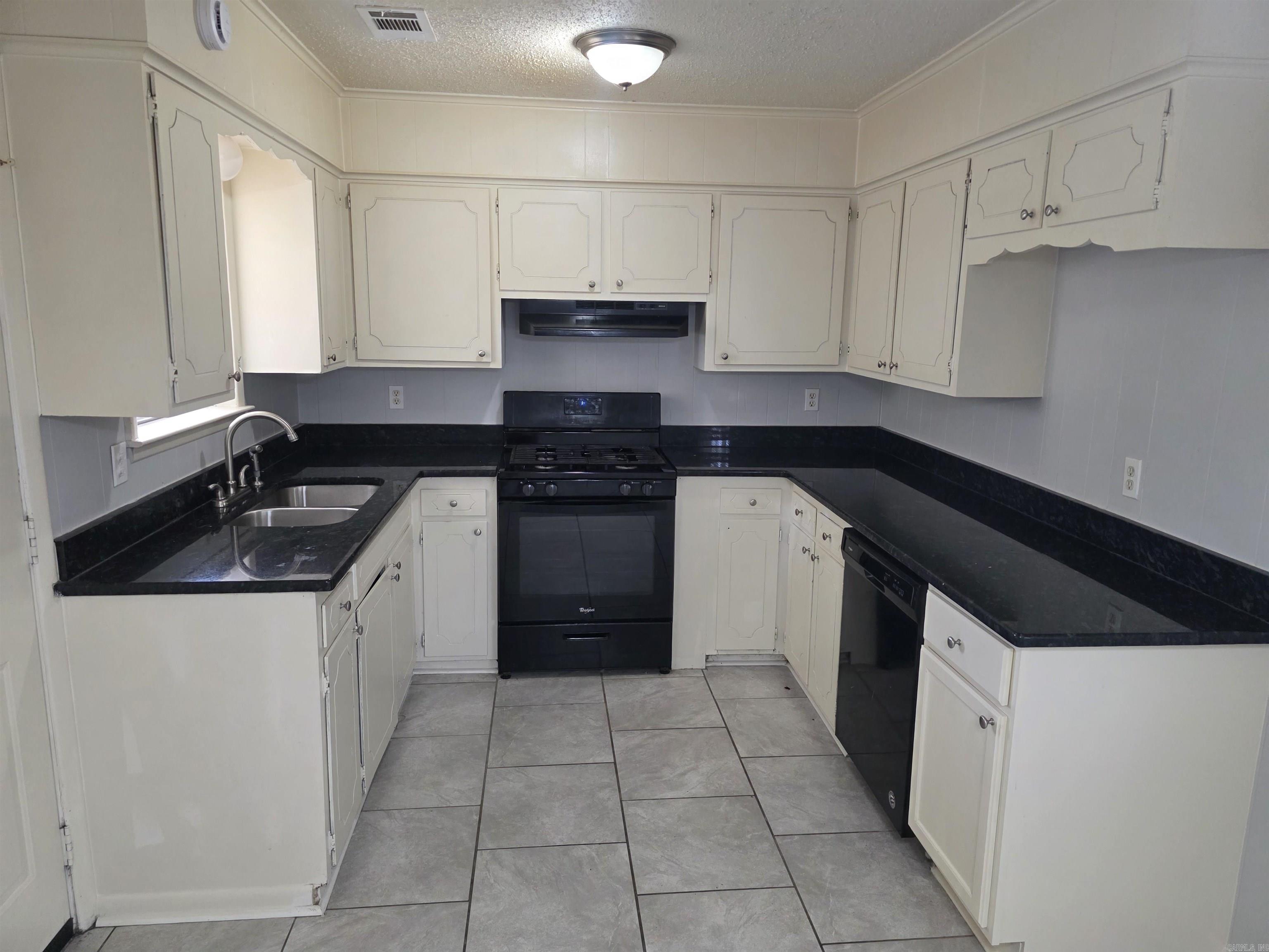 Southwest Acres - Residential Lease