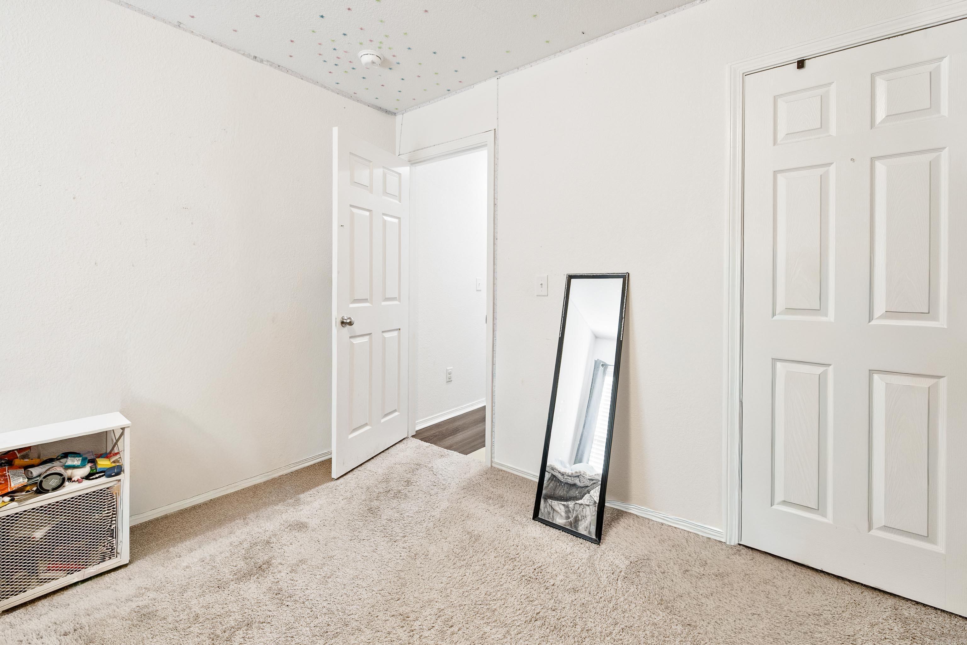 THE MEADOWS - Residential