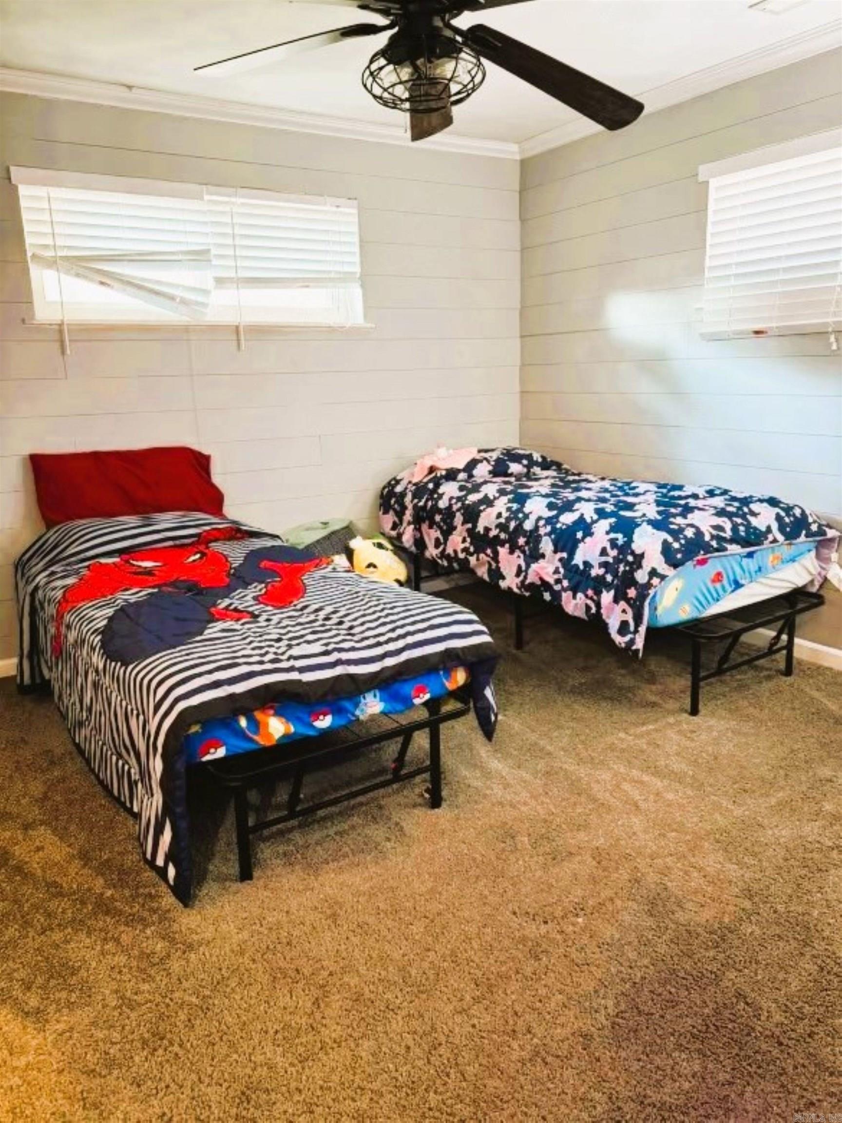 SHADY ACRES - Residential