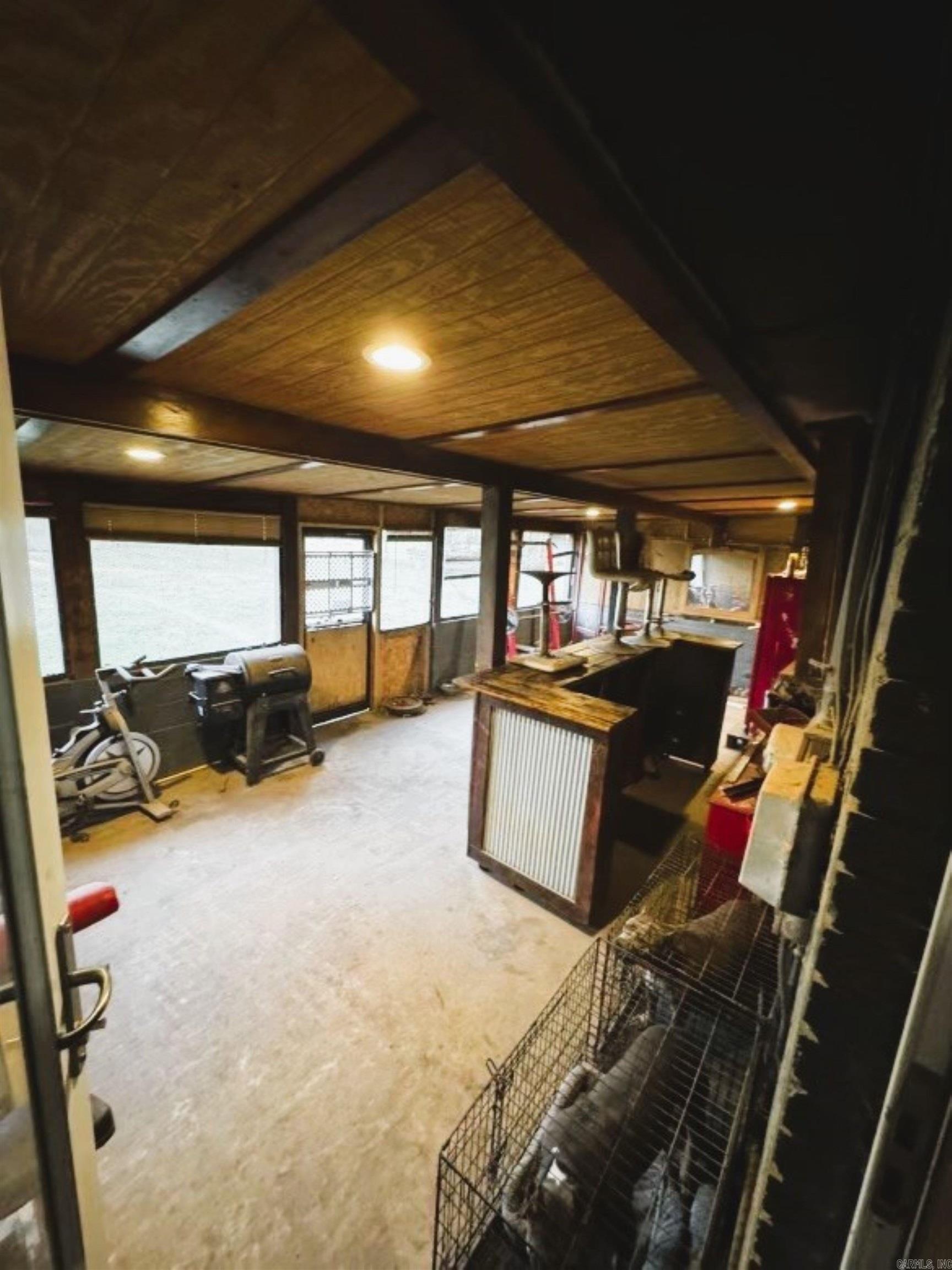 SHADY ACRES - Residential