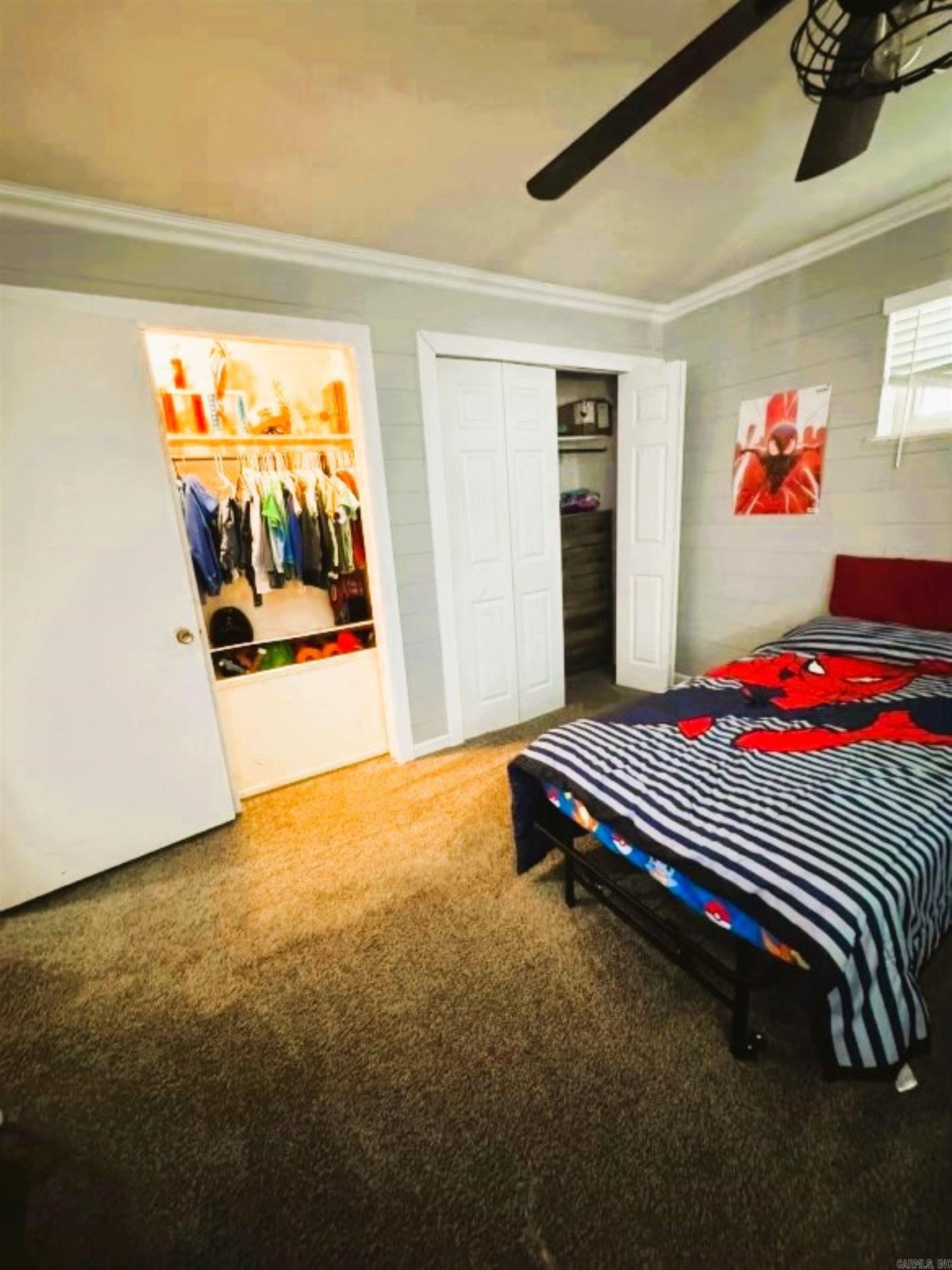 SHADY ACRES - Residential