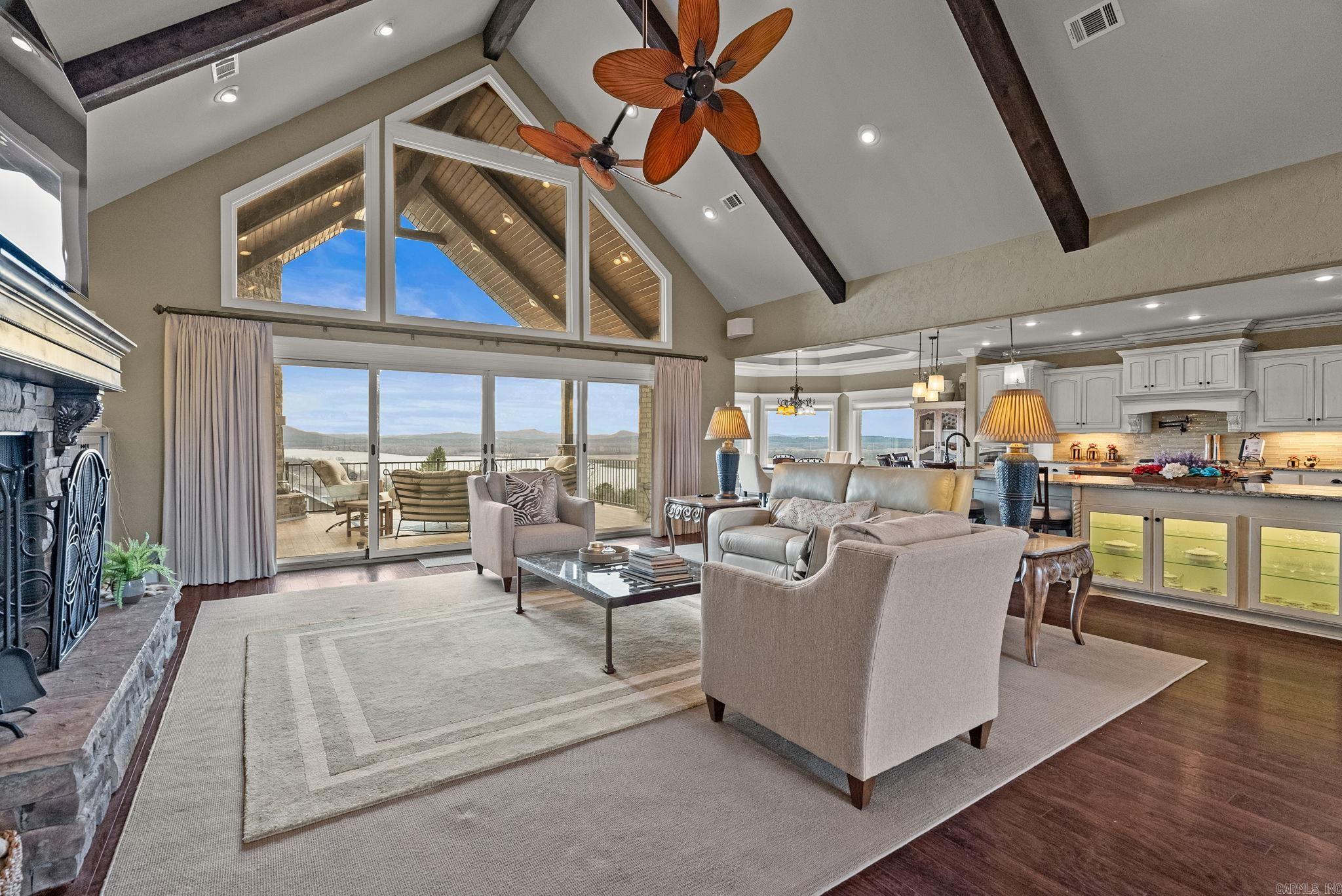 MOUNTAIN CREST ESTATES - Residential