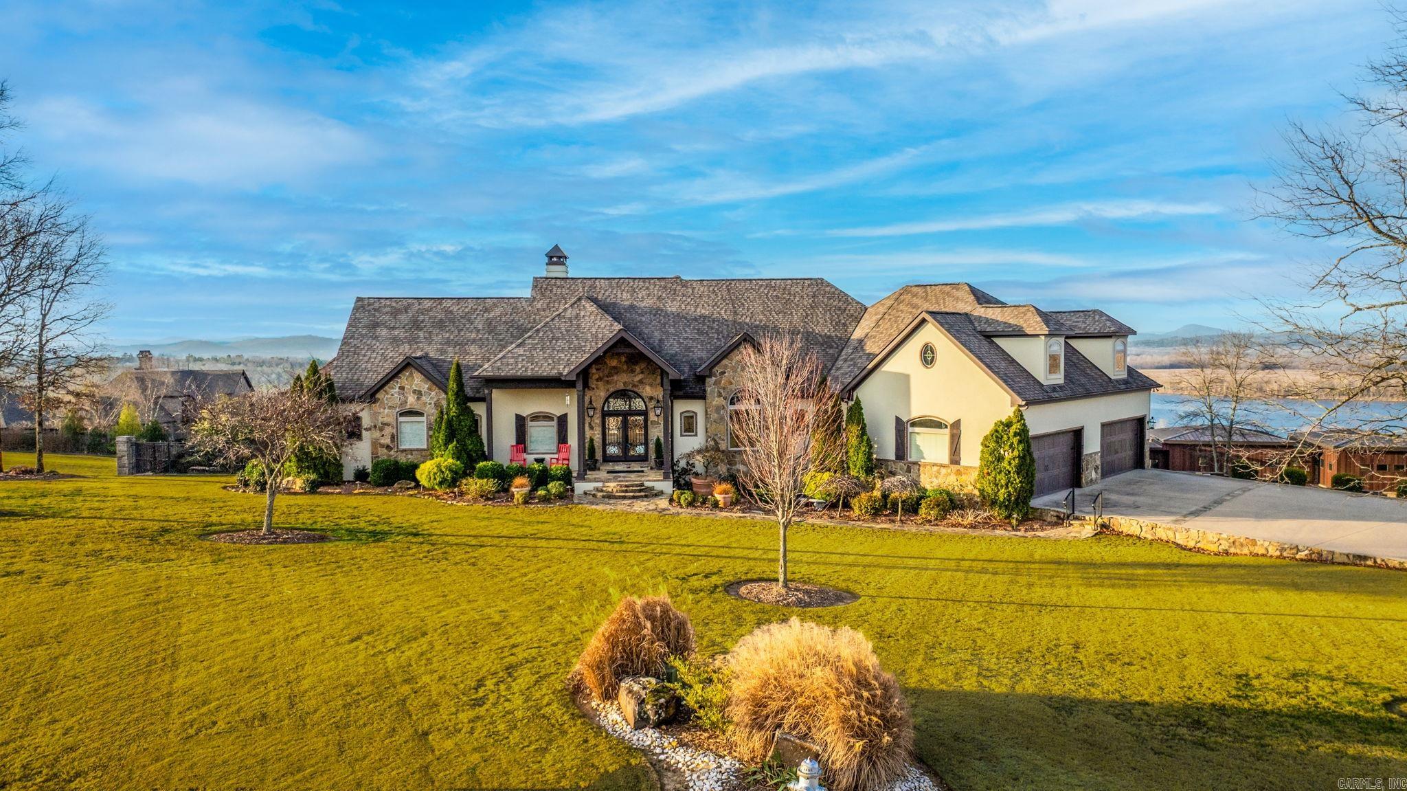 MOUNTAIN CREST ESTATES - Residential