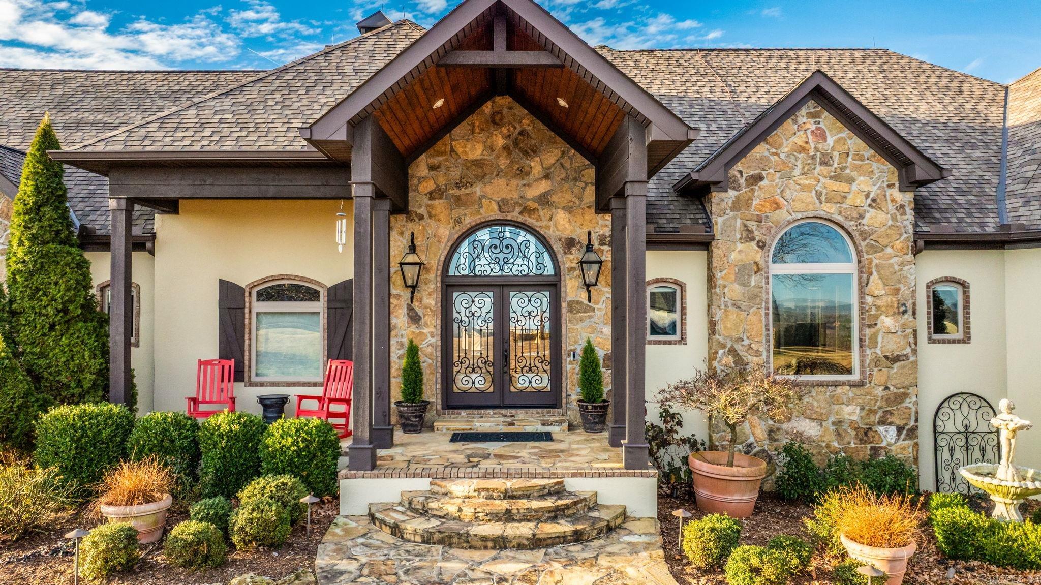 MOUNTAIN CREST ESTATES - Residential