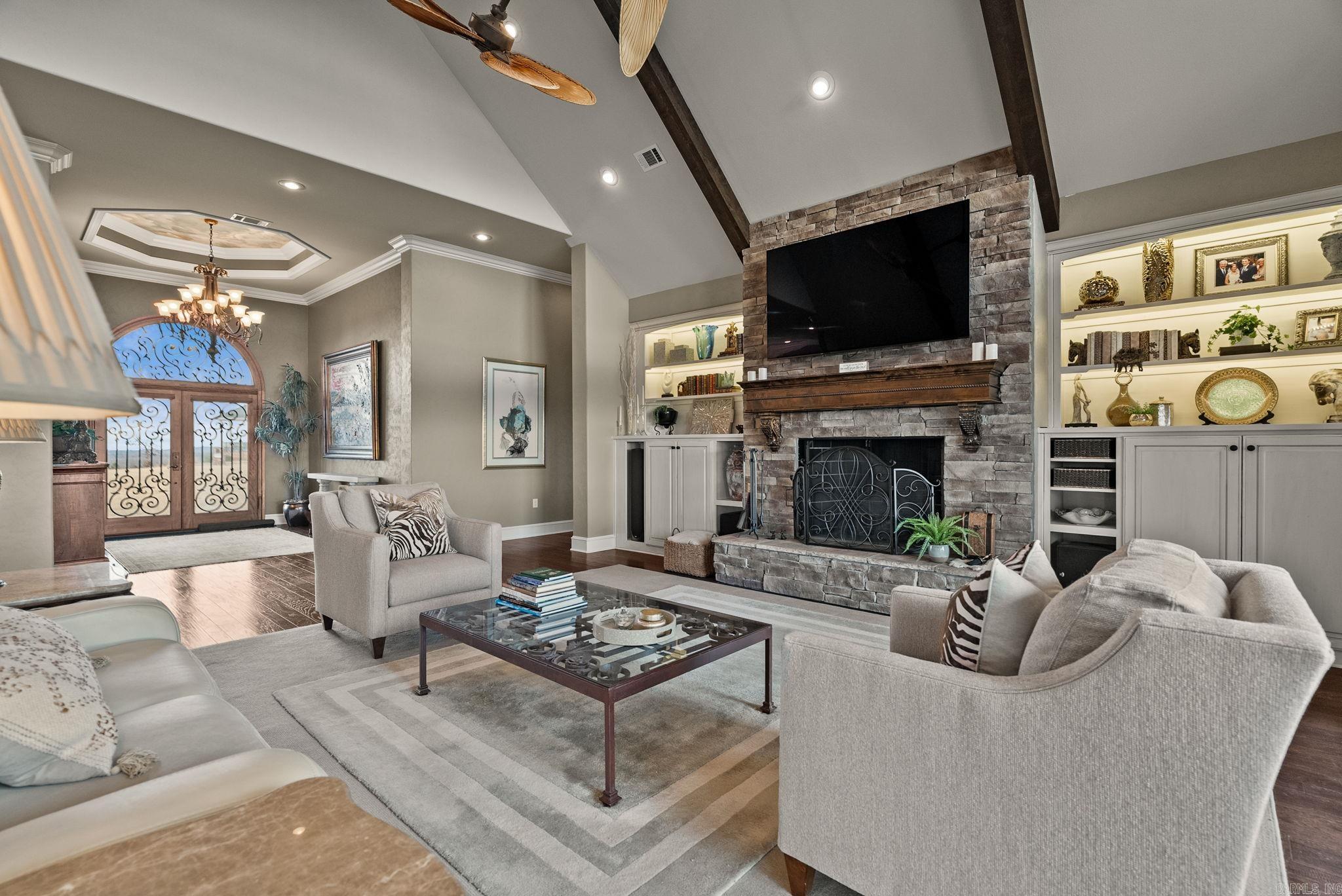 MOUNTAIN CREST ESTATES - Residential