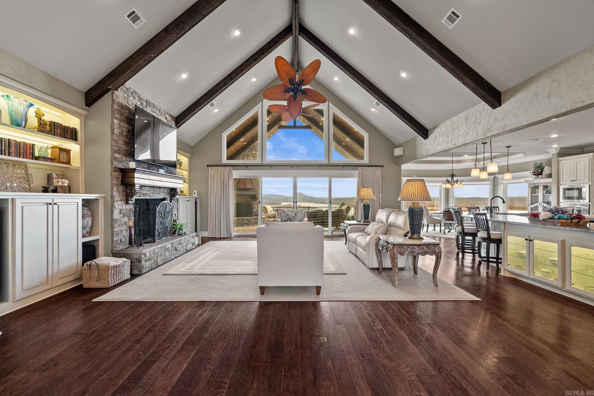 MOUNTAIN CREST ESTATES - Residential