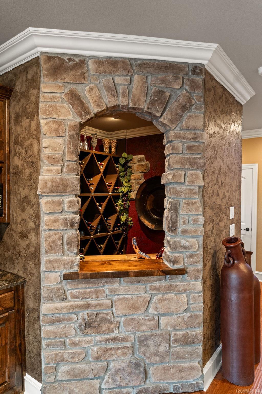 MOUNTAIN CREST ESTATES - Residential