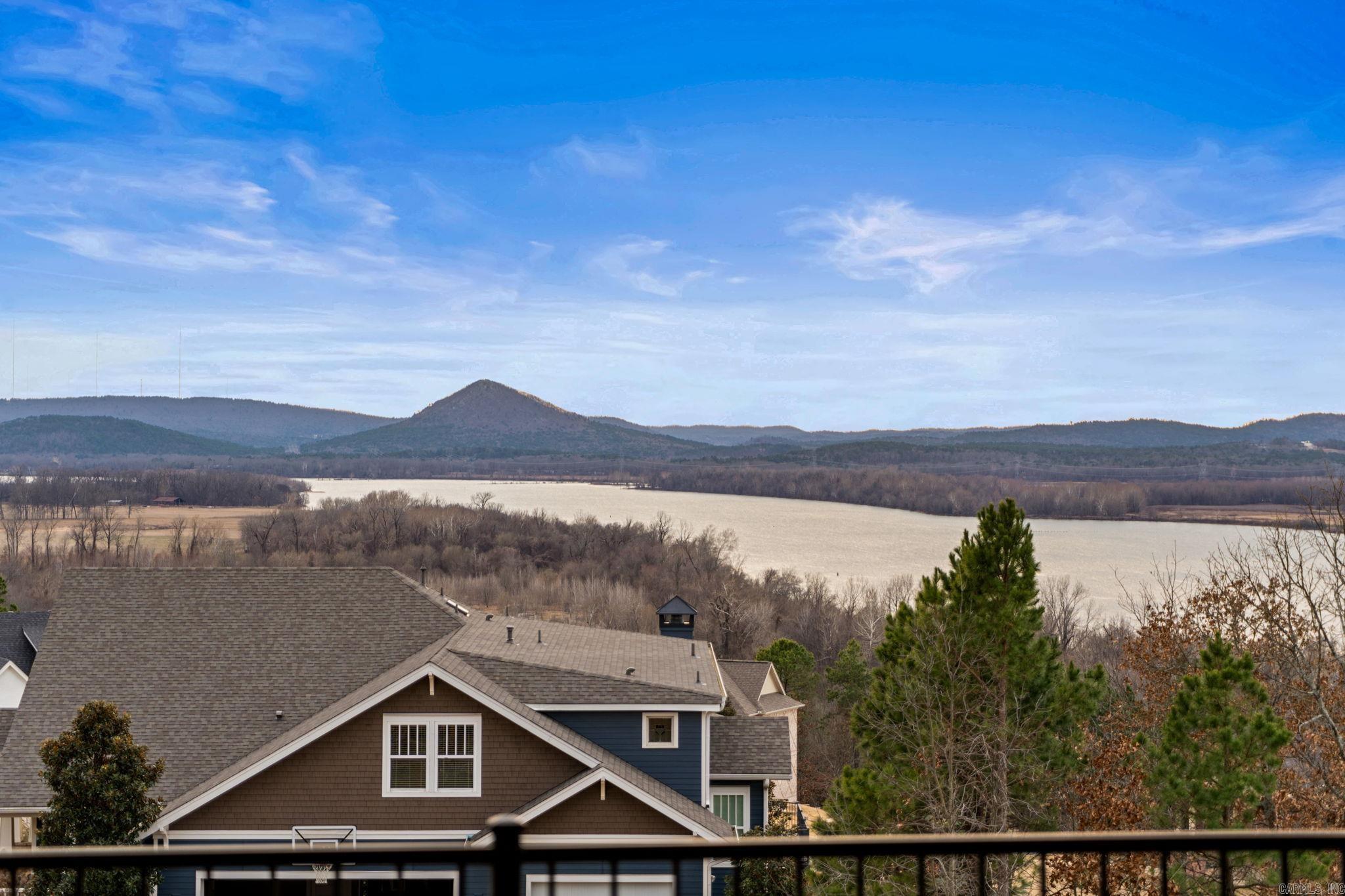 MOUNTAIN CREST ESTATES - Residential