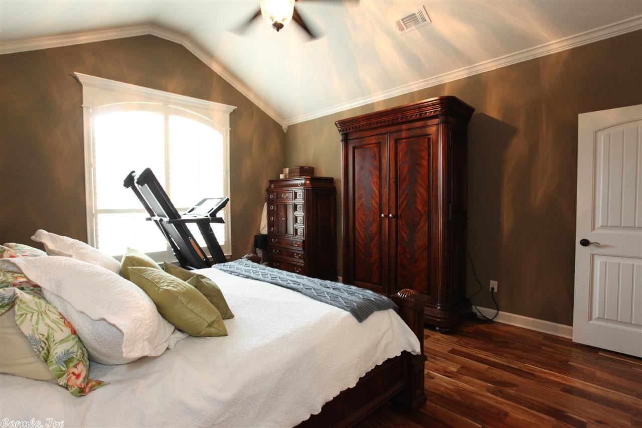 RIDGEVIEW - Residential