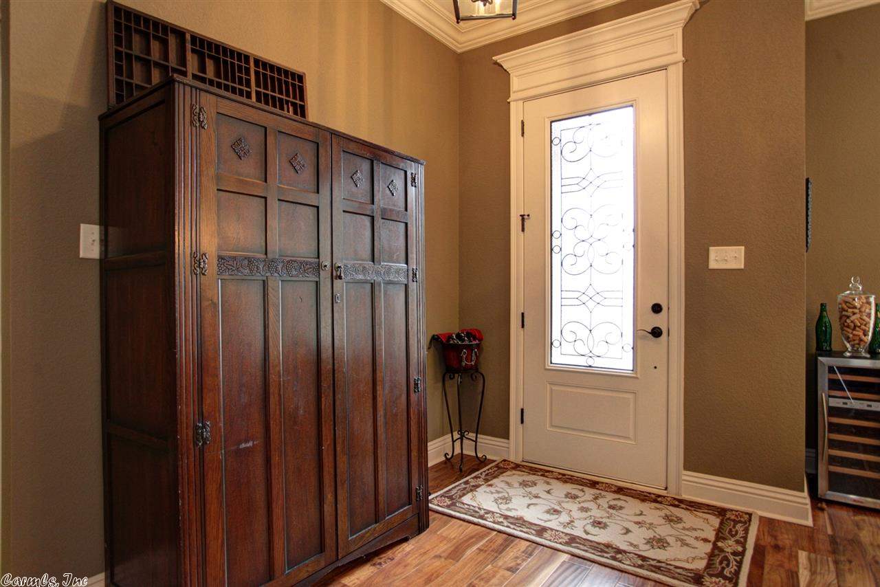 RIDGEVIEW - Residential