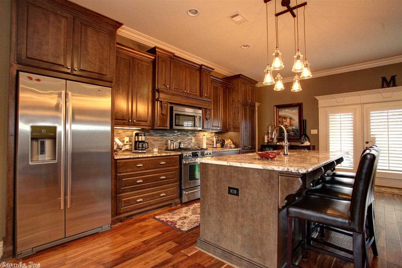 RIDGEVIEW - Residential