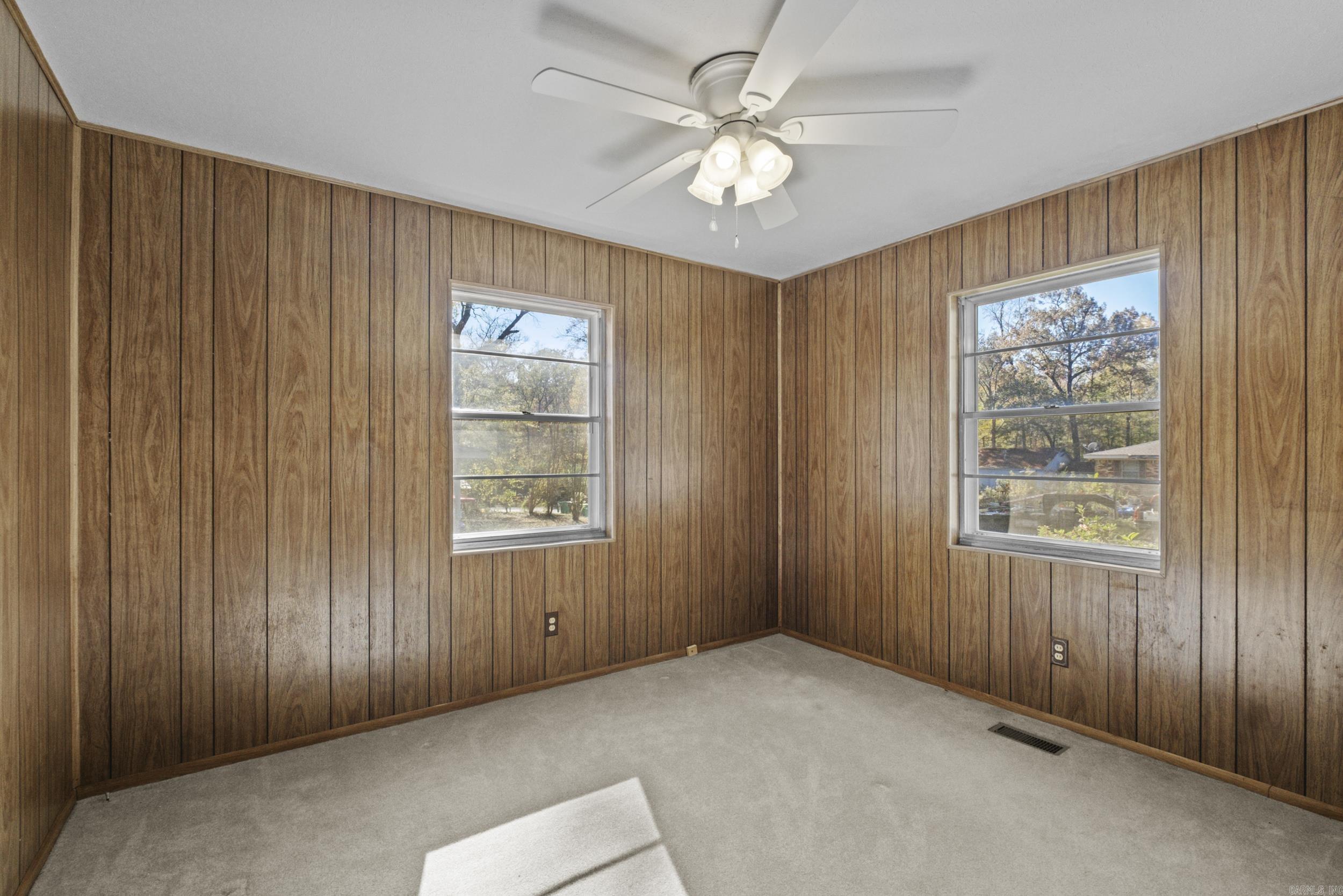 STONES - Residential