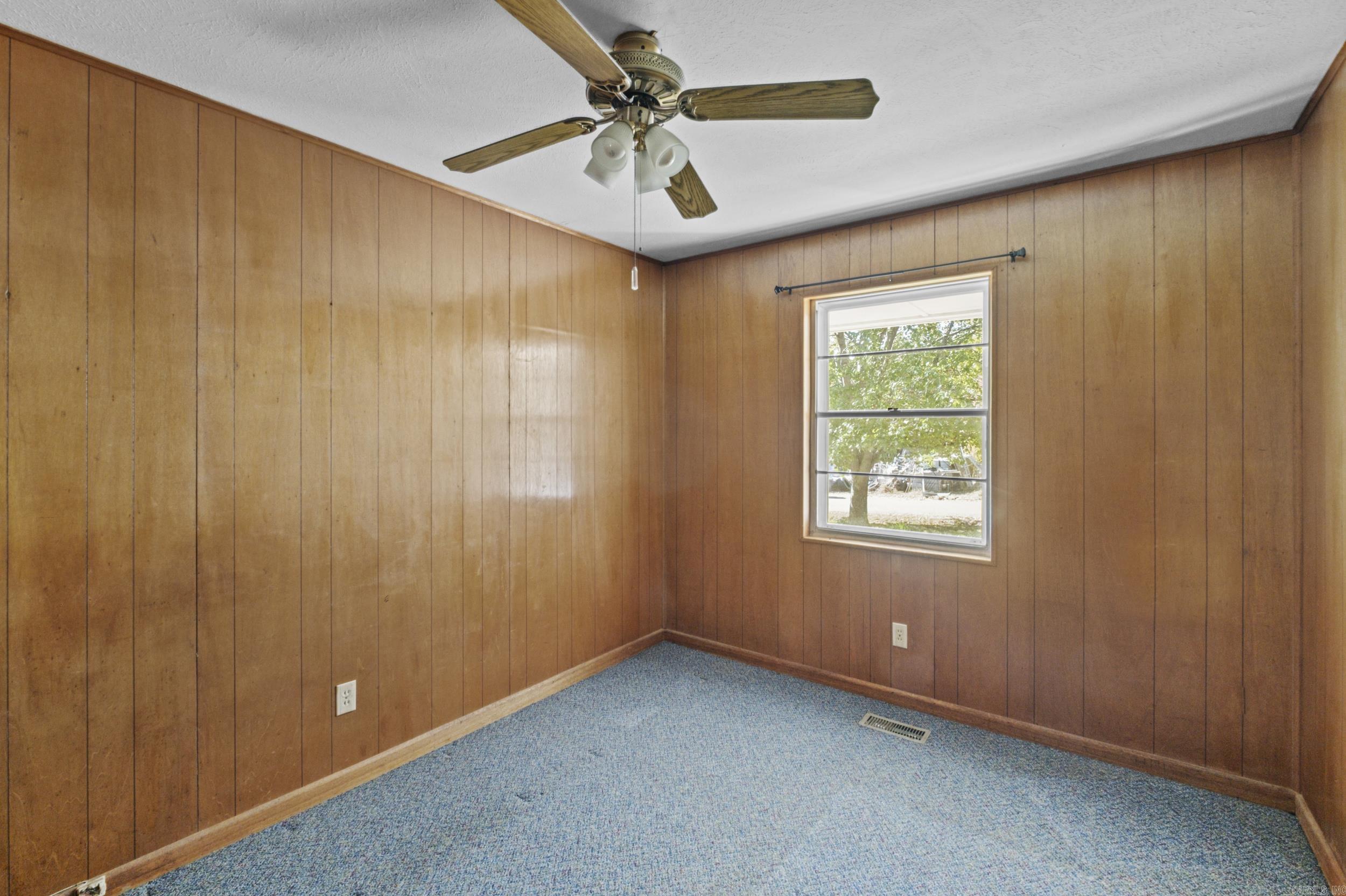 STONES - Residential