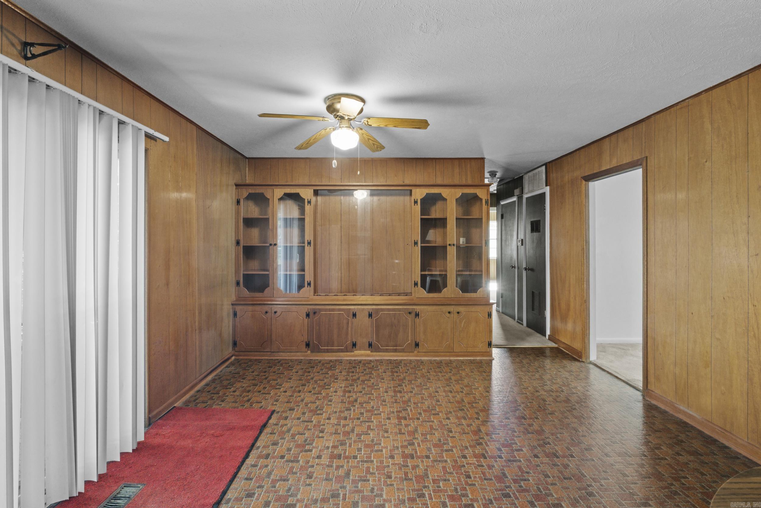 STONES - Residential