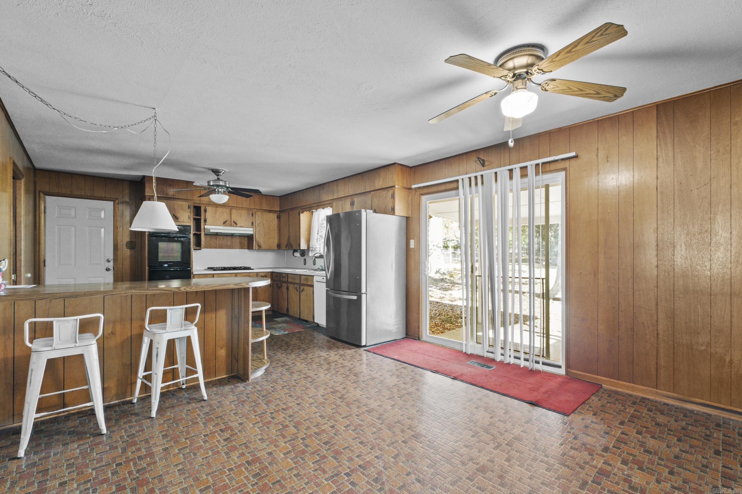 STONES - Residential