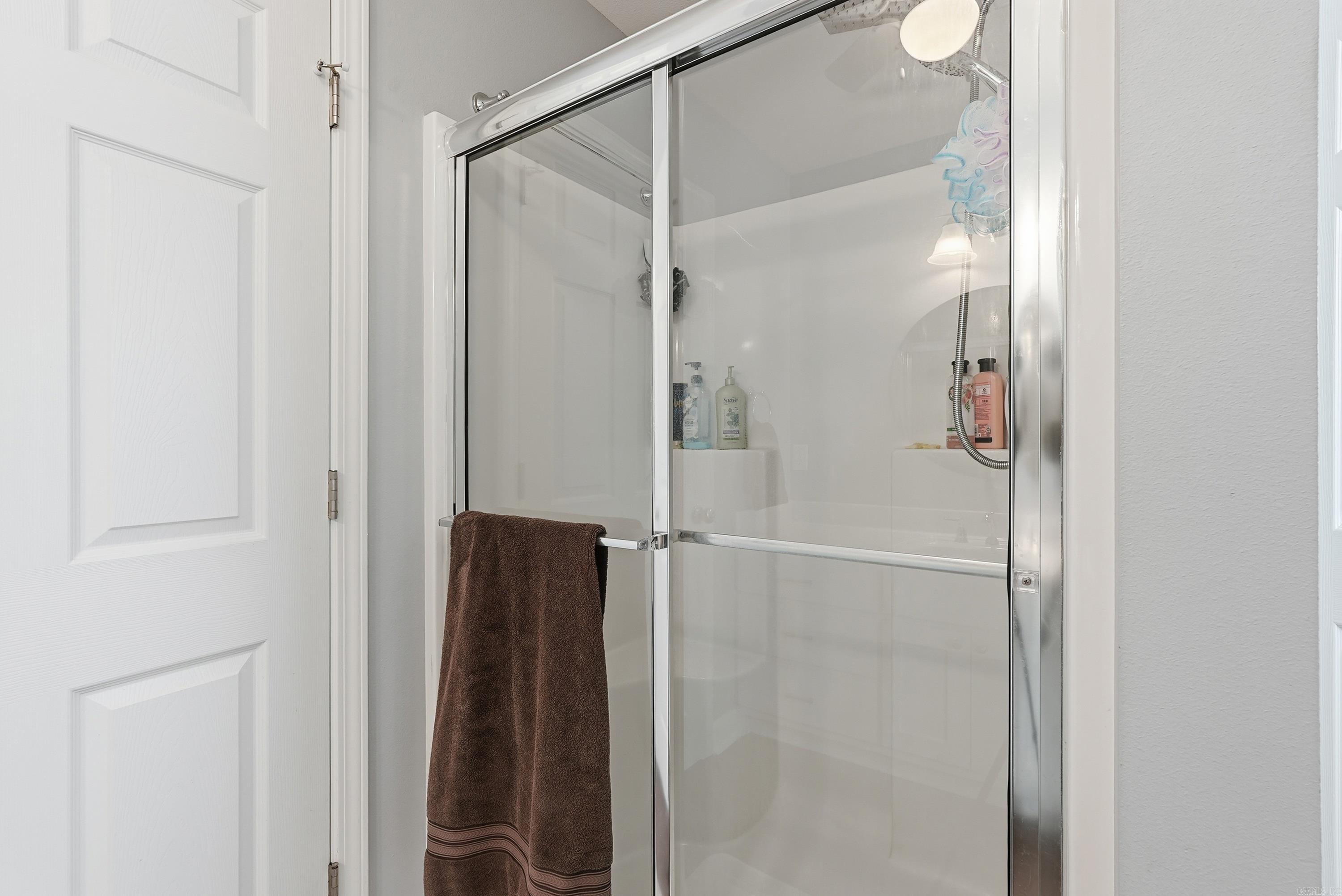 SAGEBRUSH COVE - Residential