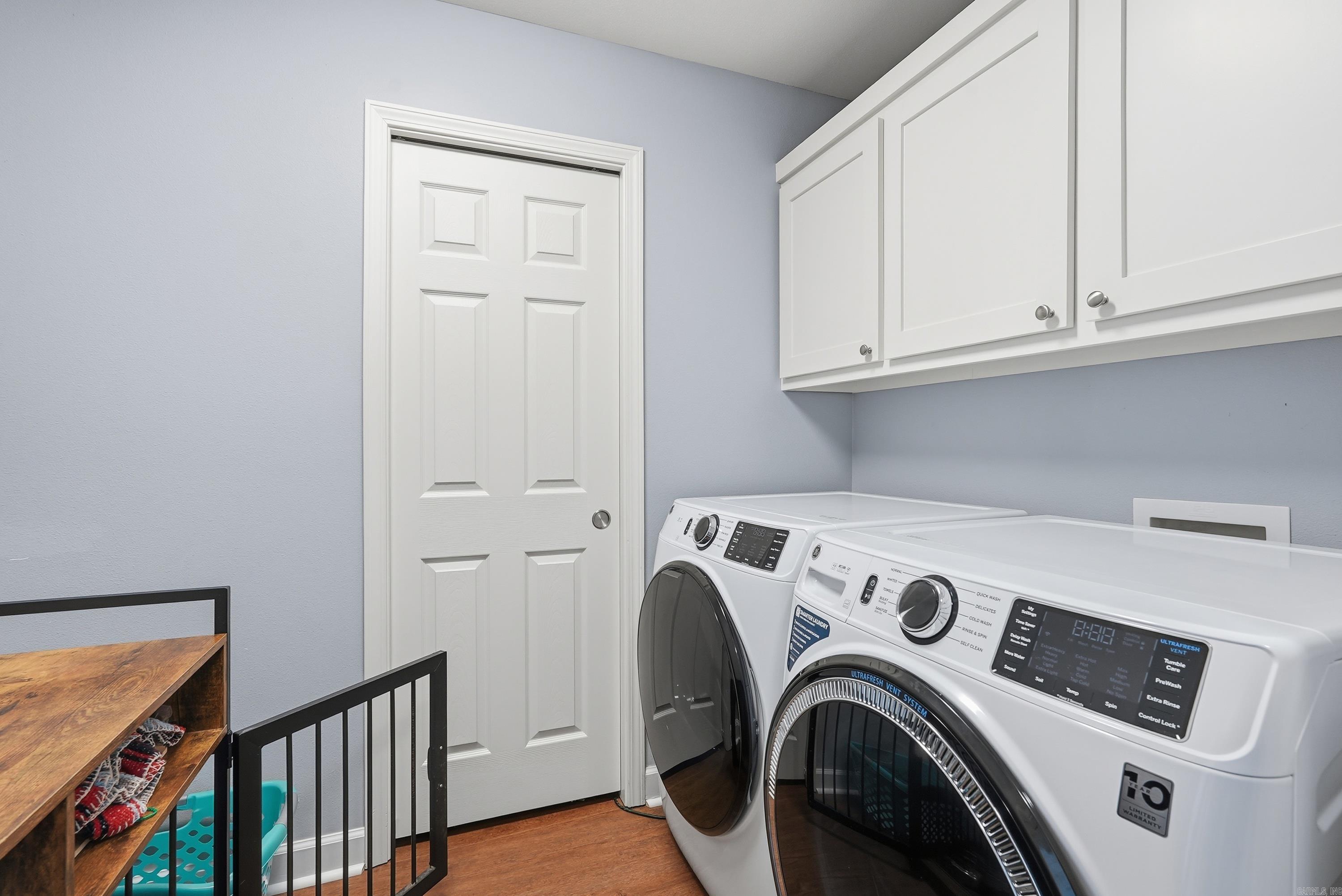 SAGEBRUSH COVE - Residential