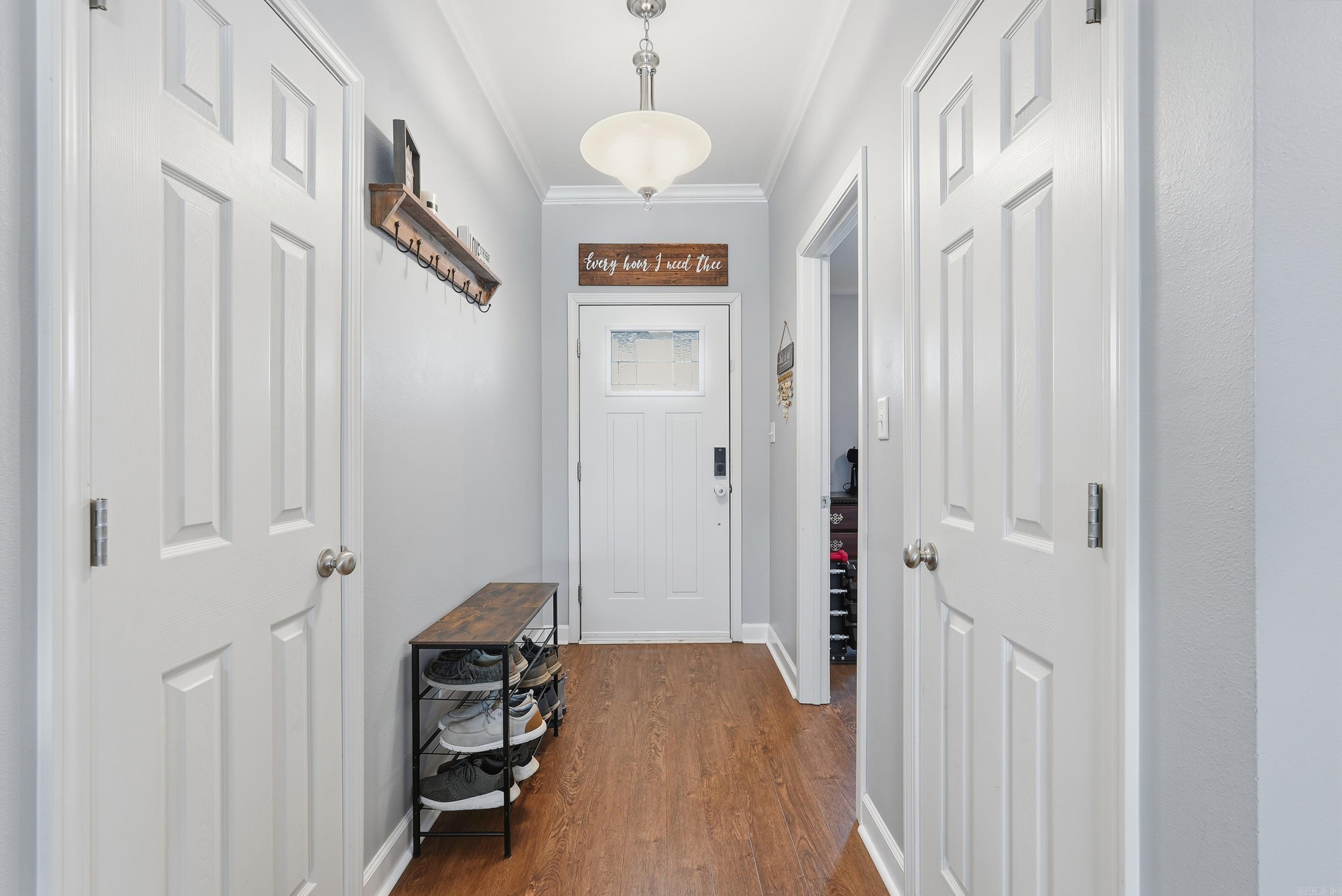 SAGEBRUSH COVE - Residential