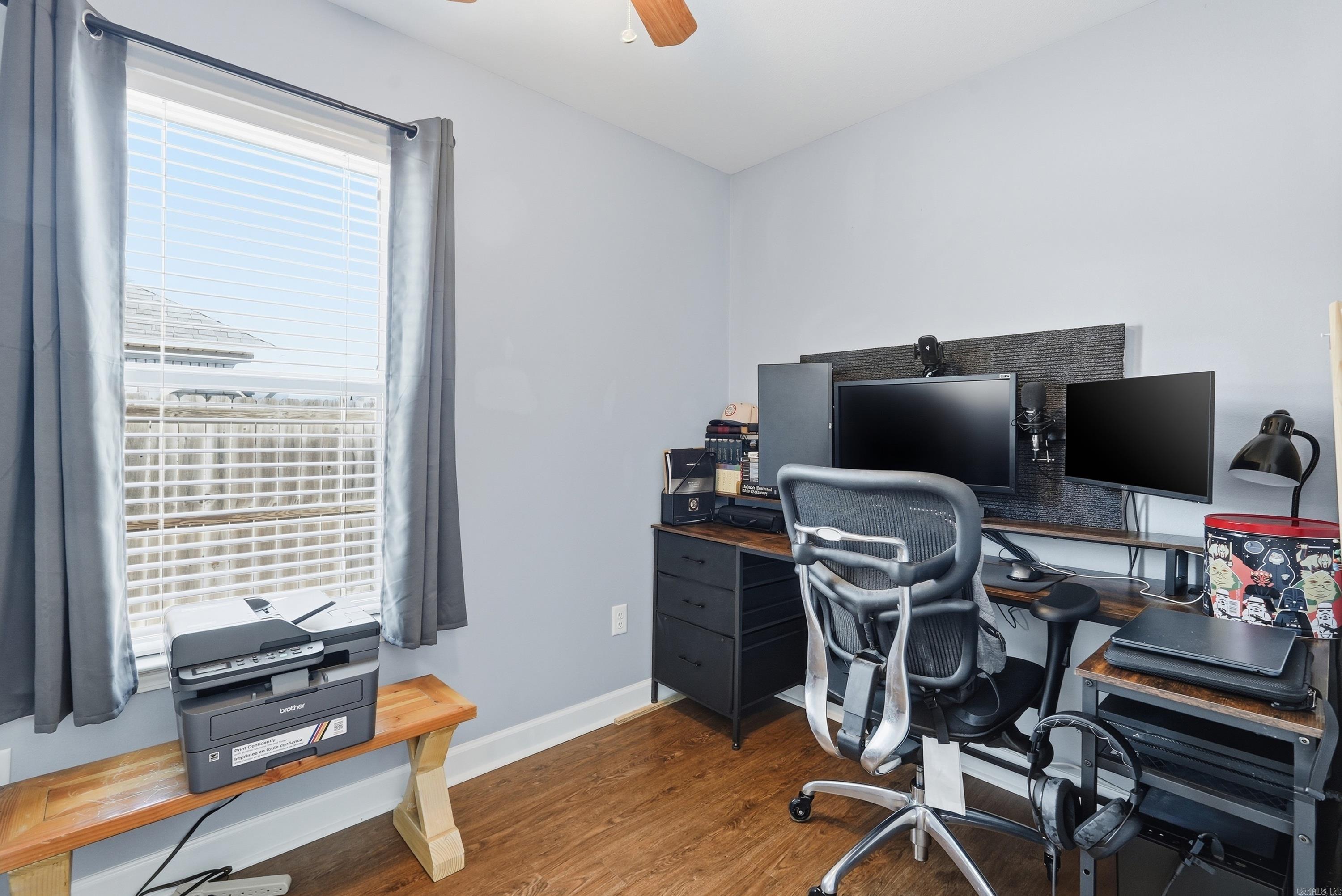 SAGEBRUSH COVE - Residential