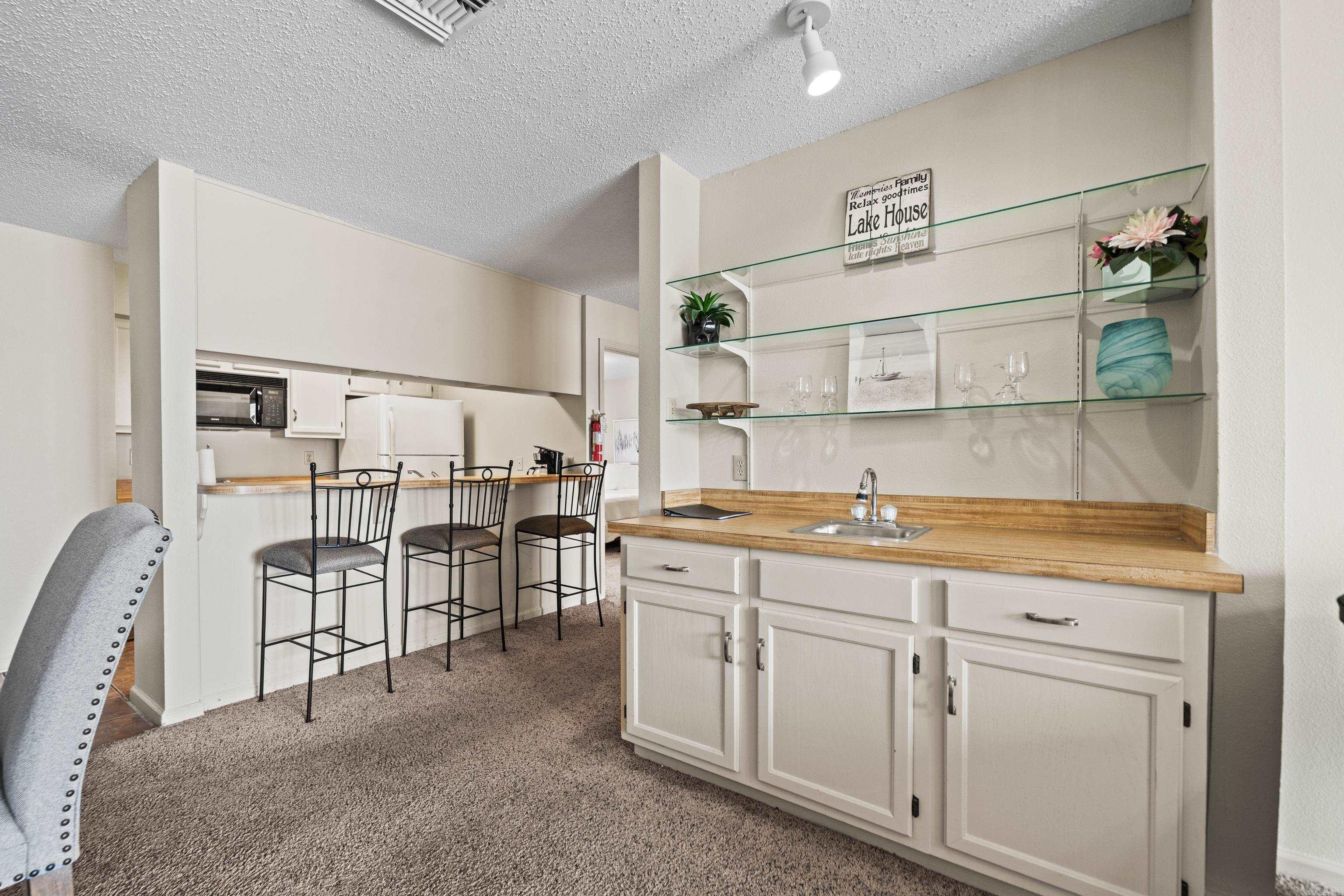 EMERALD ISLE HPR - Residential