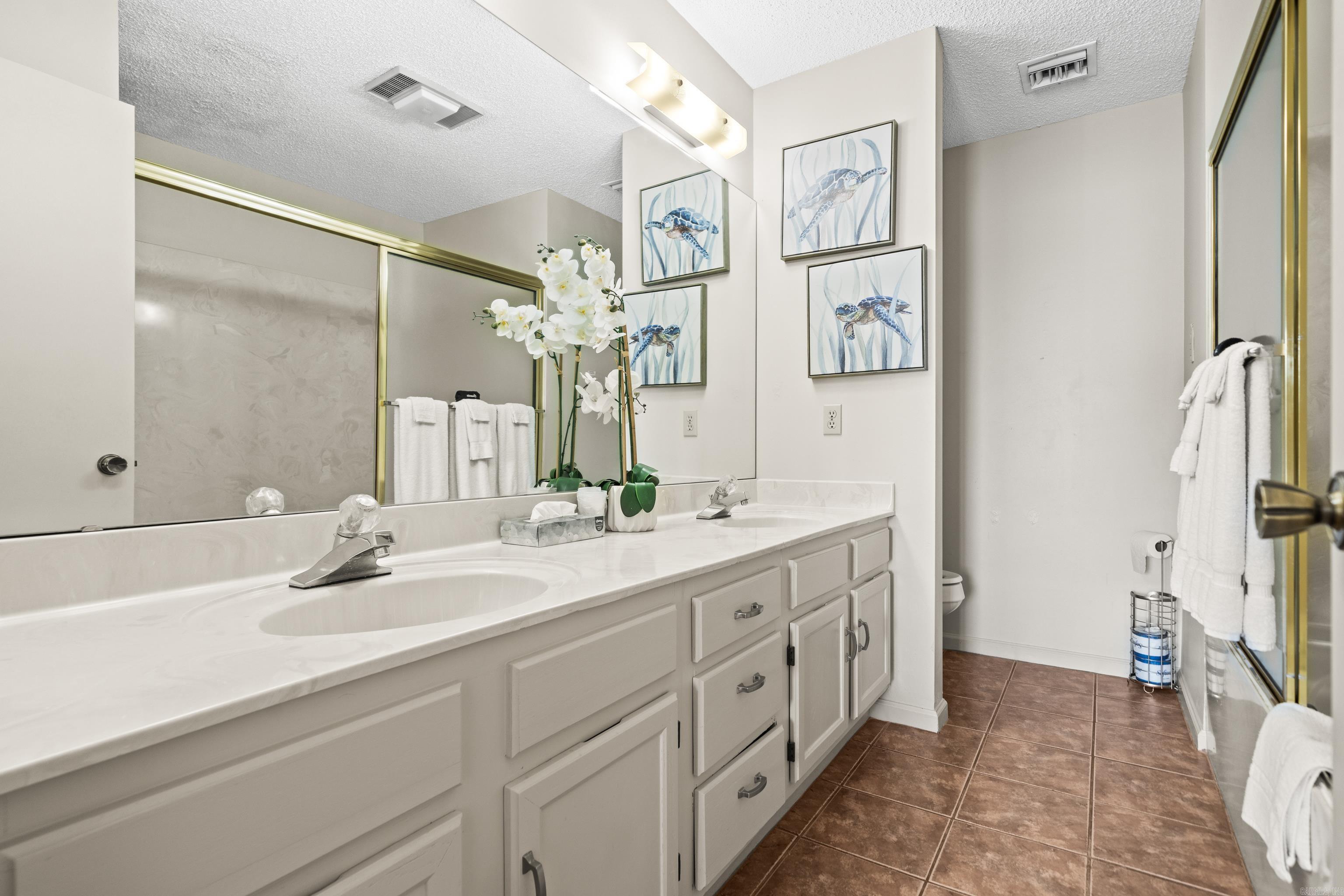EMERALD ISLE HPR - Residential