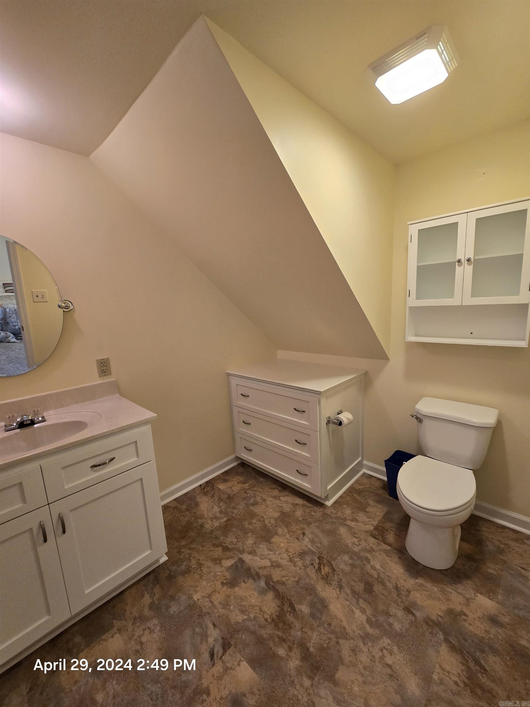 INDIAN HILLS - Residential