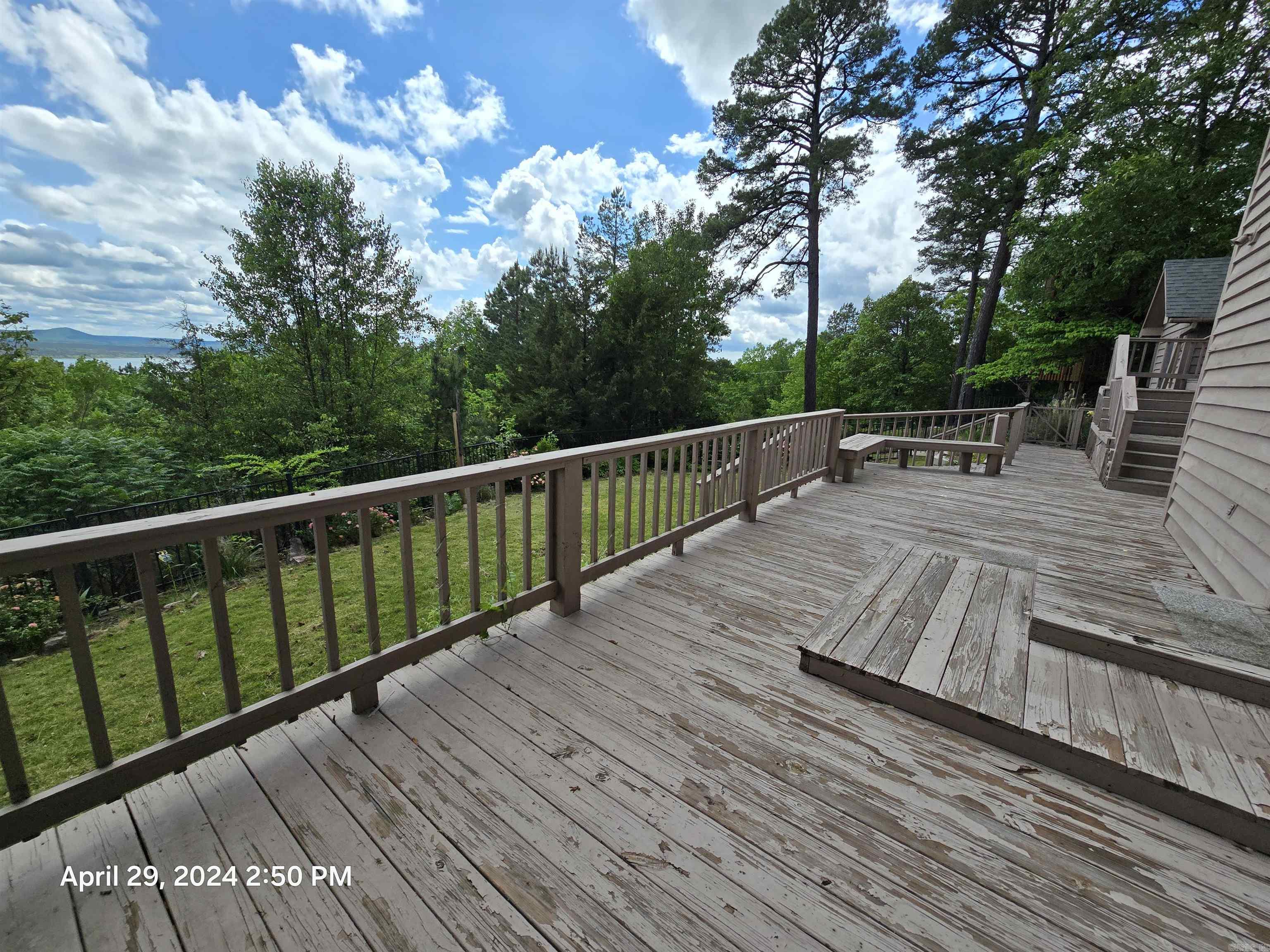 INDIAN HILLS - Residential