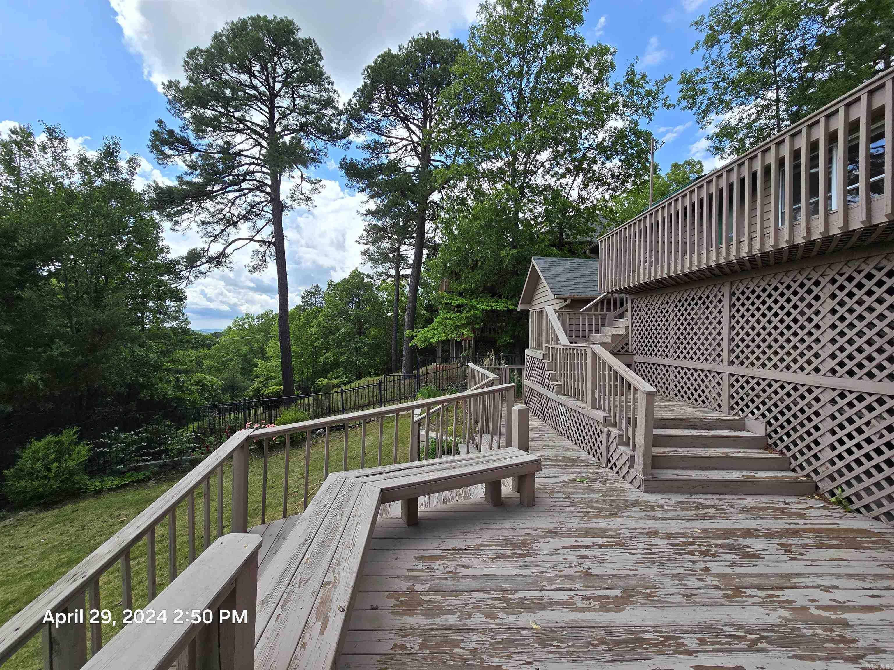 INDIAN HILLS - Residential