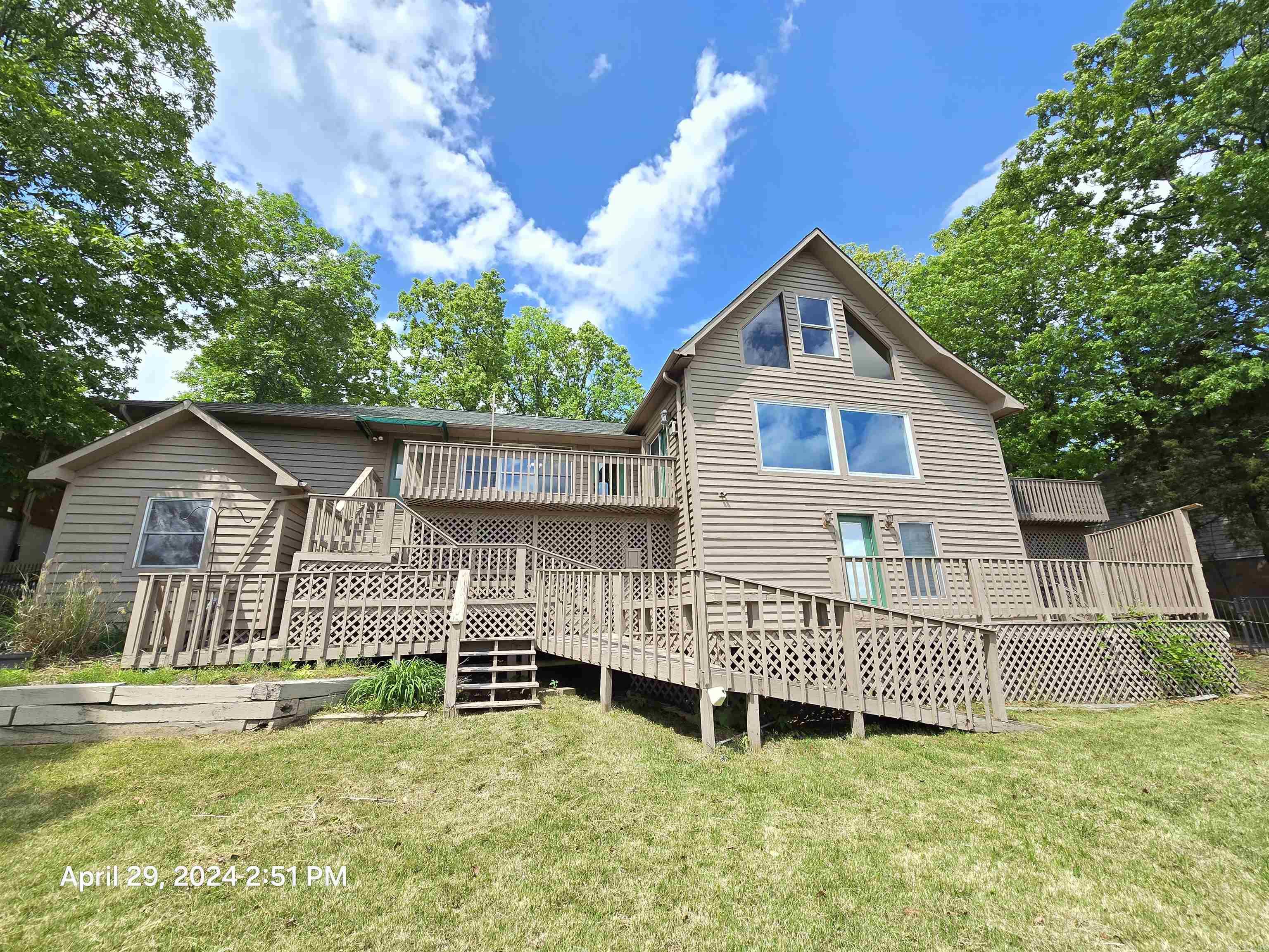 INDIAN HILLS - Residential