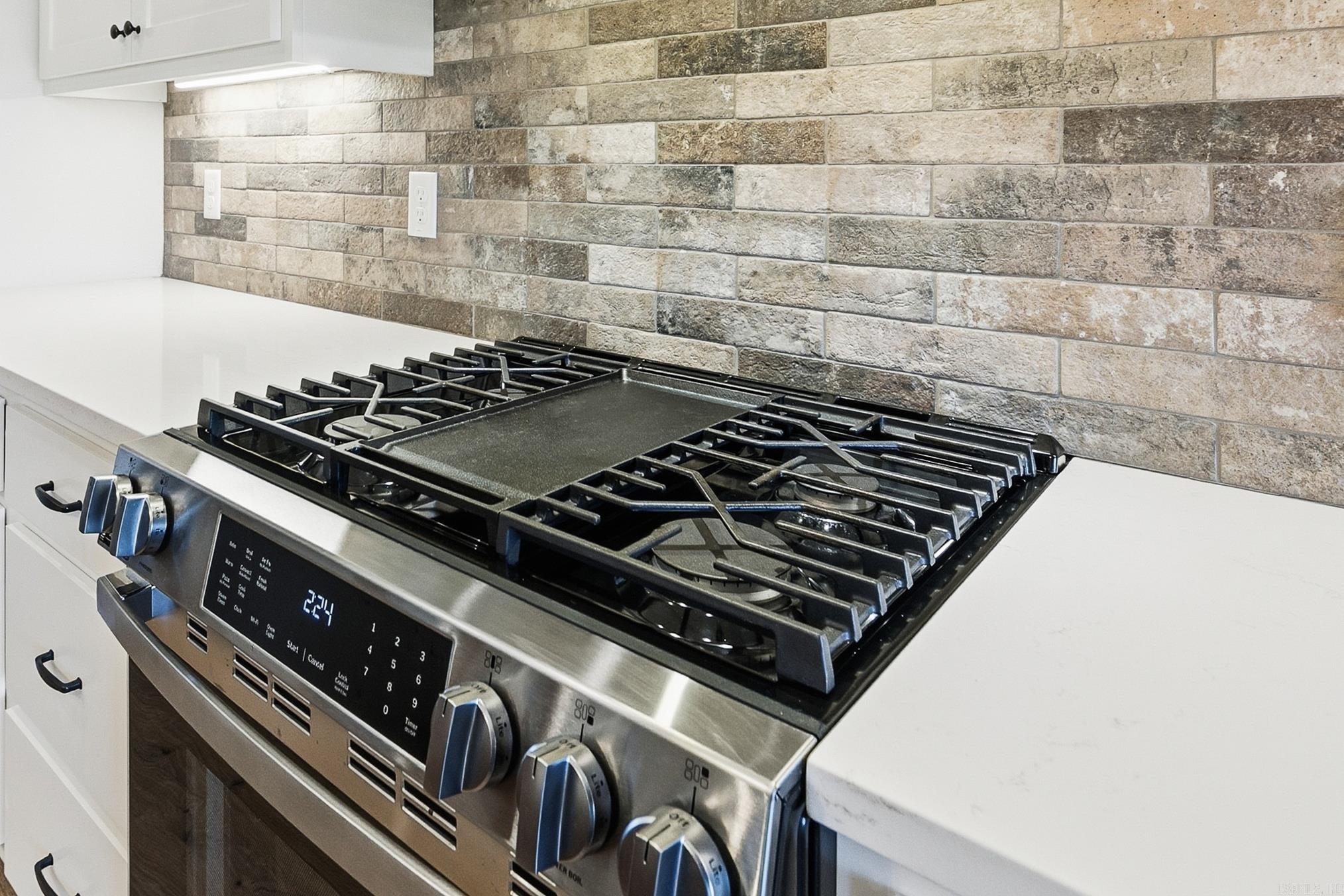 AUGUSTA ESTATES - Residential