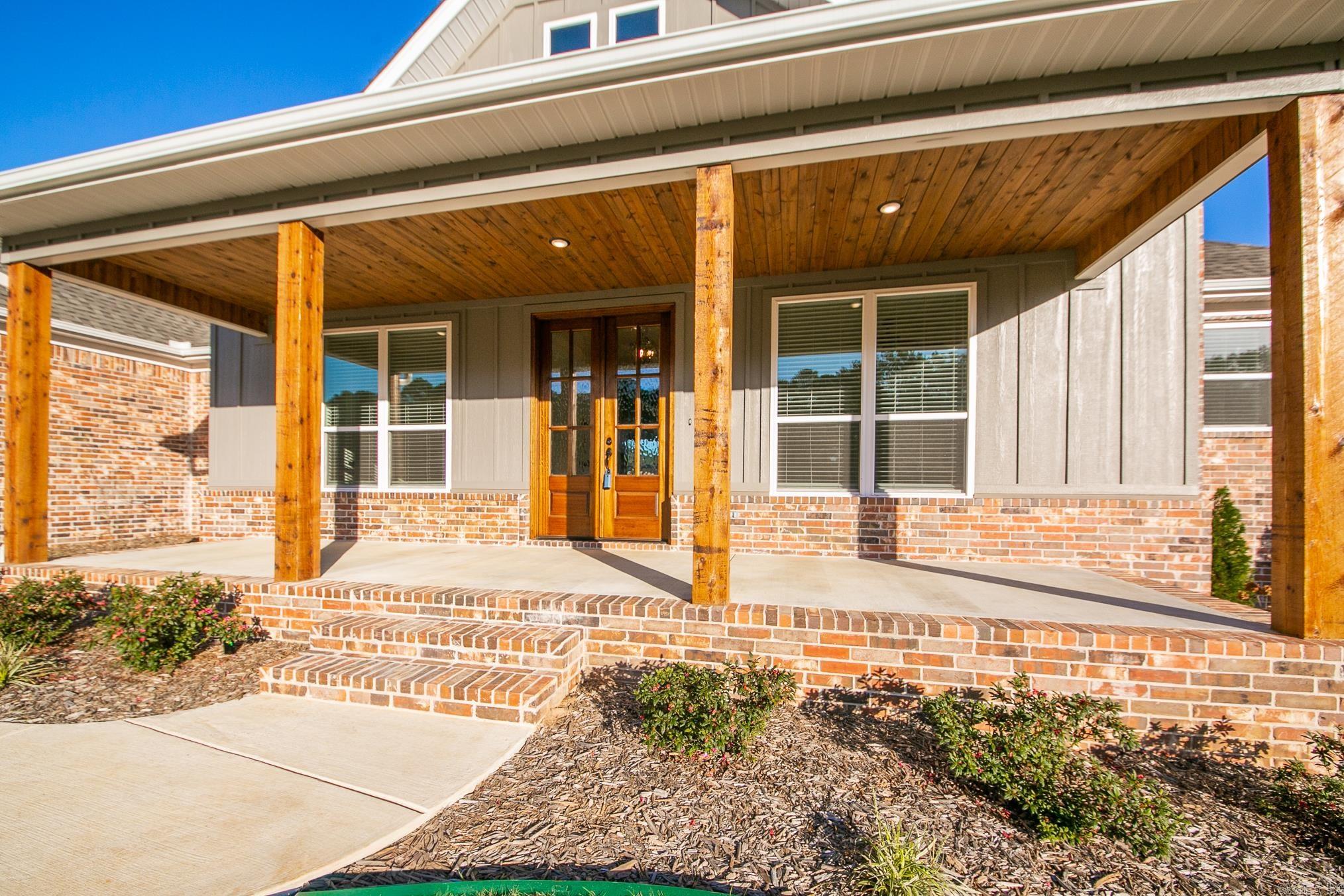 AUGUSTA ESTATES - Residential