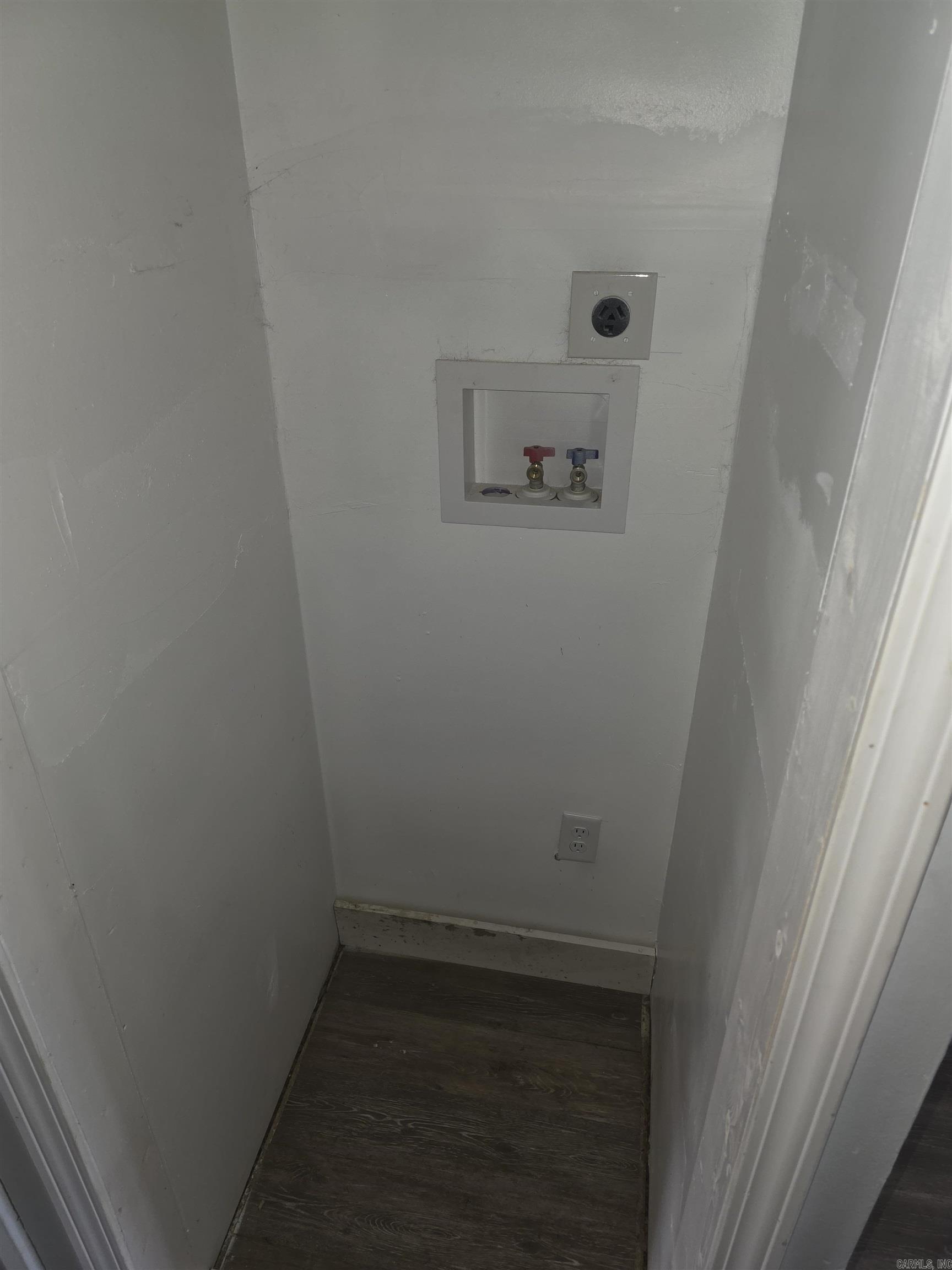 Geyer Springs - Residential Lease