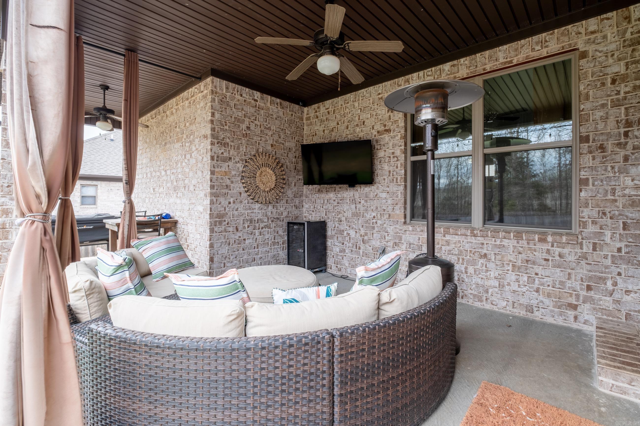 MILLERS GLENN - Residential