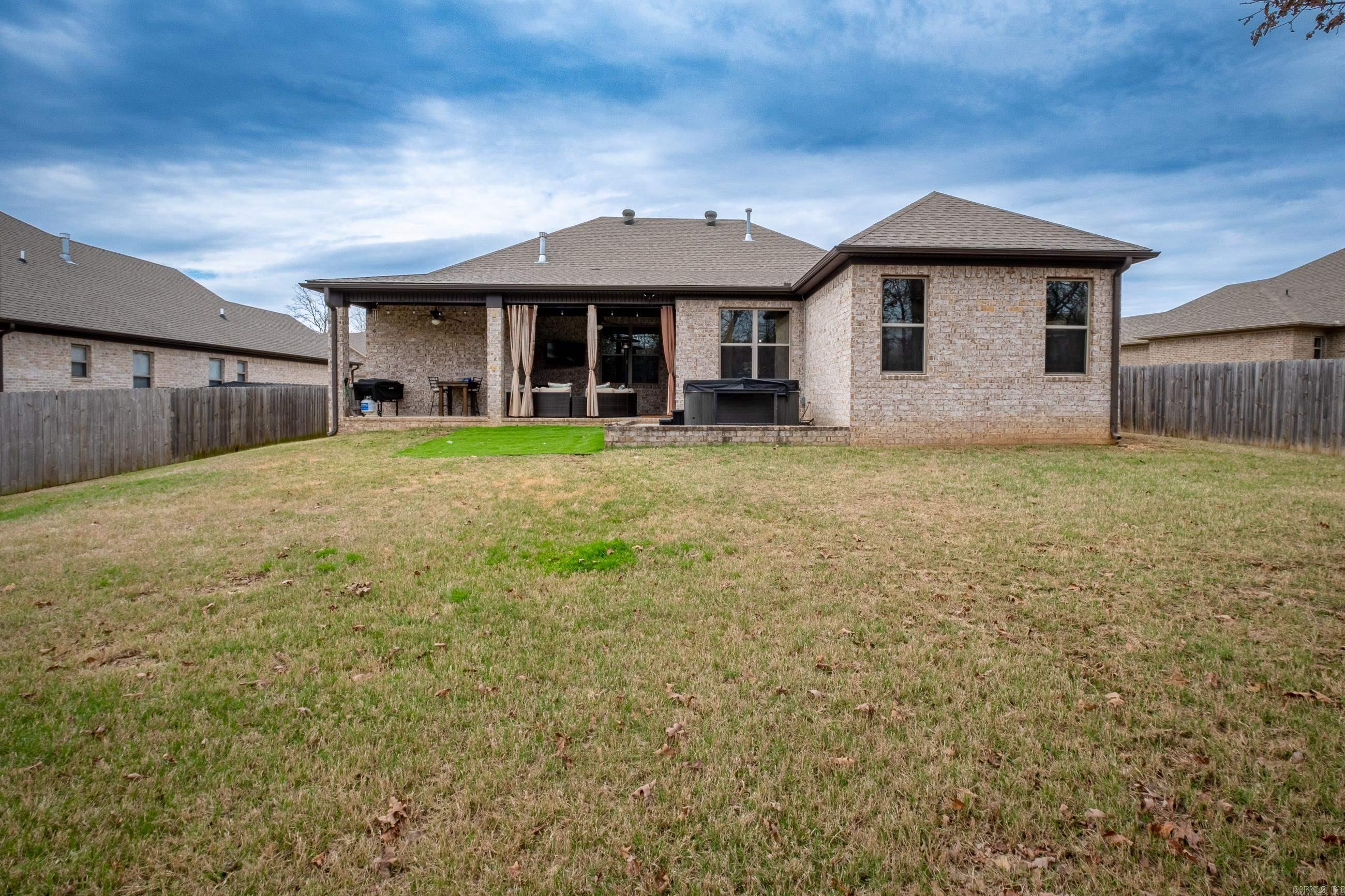 MILLERS GLENN - Residential