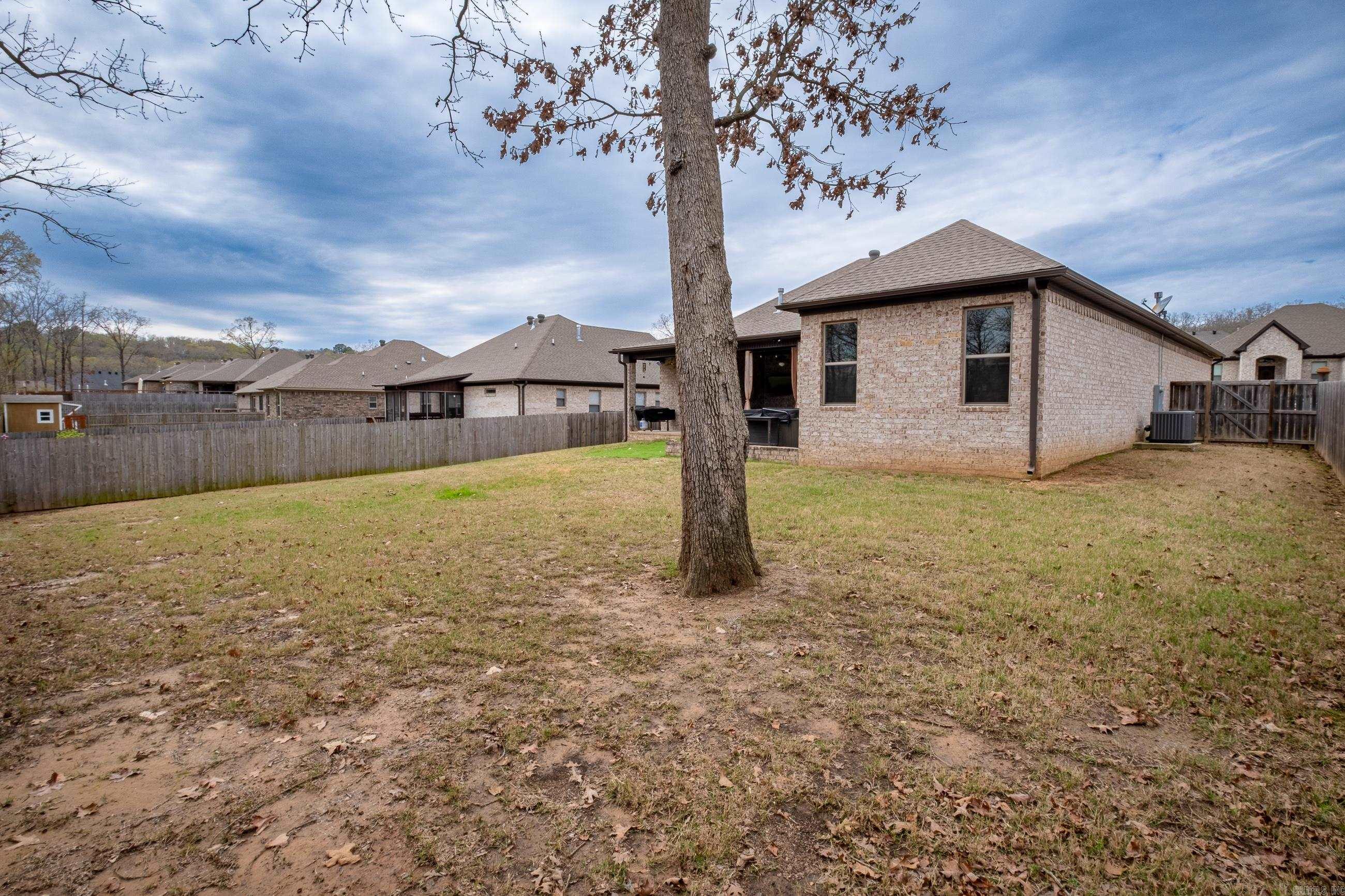 MILLERS GLENN - Residential