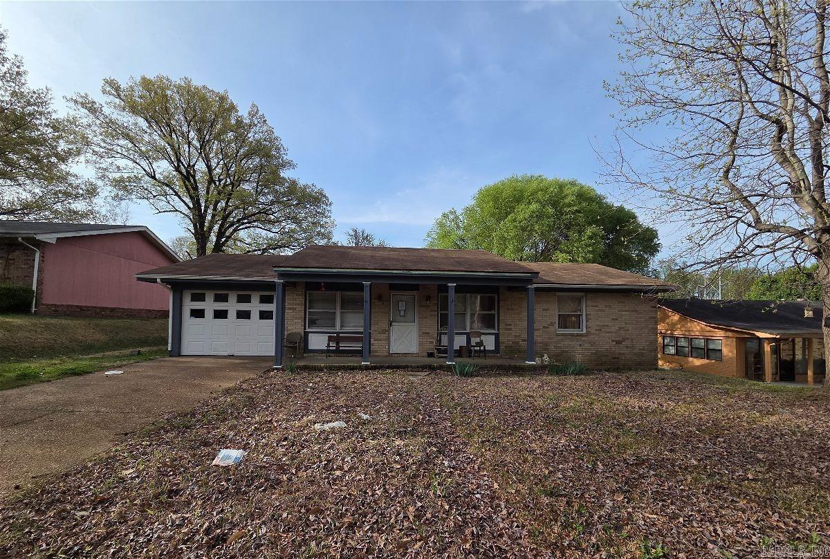 The property is sold As-Is, Where-Is. Seller has no knowledge, buyer should perform their due diligence and make their own assessments. This spacious 1686 sq ft home is a fantastic opportunity for those with a vision! Located just within 2 miles of all local schools, and conveniently close to dining and shopping, this property offers a prime location for both families and professionals alike. Featuring 3 bedrooms and 2 full bathrooms, this home provides ample space to create the perfect living environment. While it is in need of repairs and renovation, the potential is undeniable. With some TLC, this home could be transformed into your dream residence. Whether you're looking to renovate and make it your own, or invest in a property with great long-term value, this home is full of possibilities. Don't miss out on this great opportunity – schedule a tour today and imagine the endless potential this home has to offer!