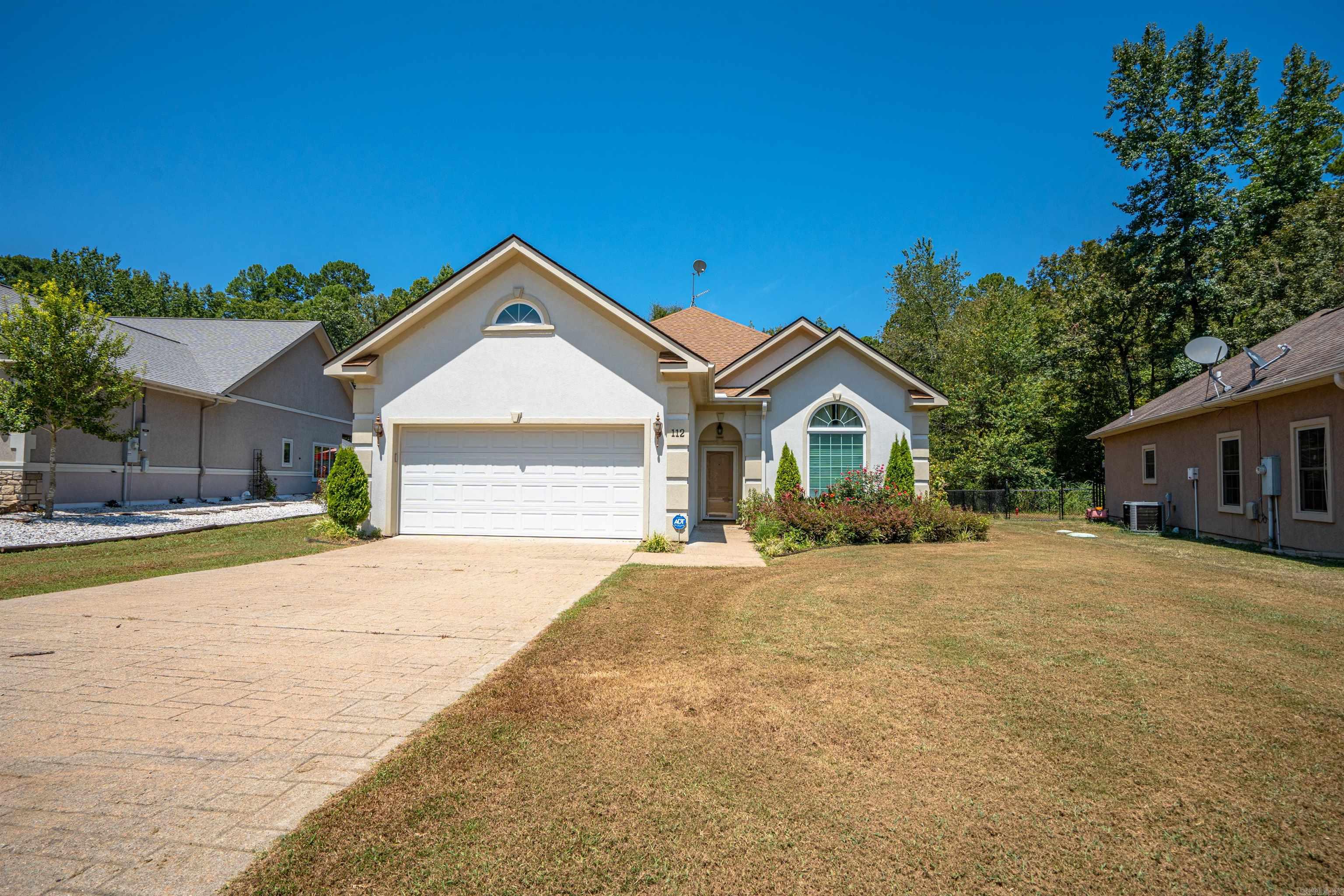 BLUE MOON - Residential