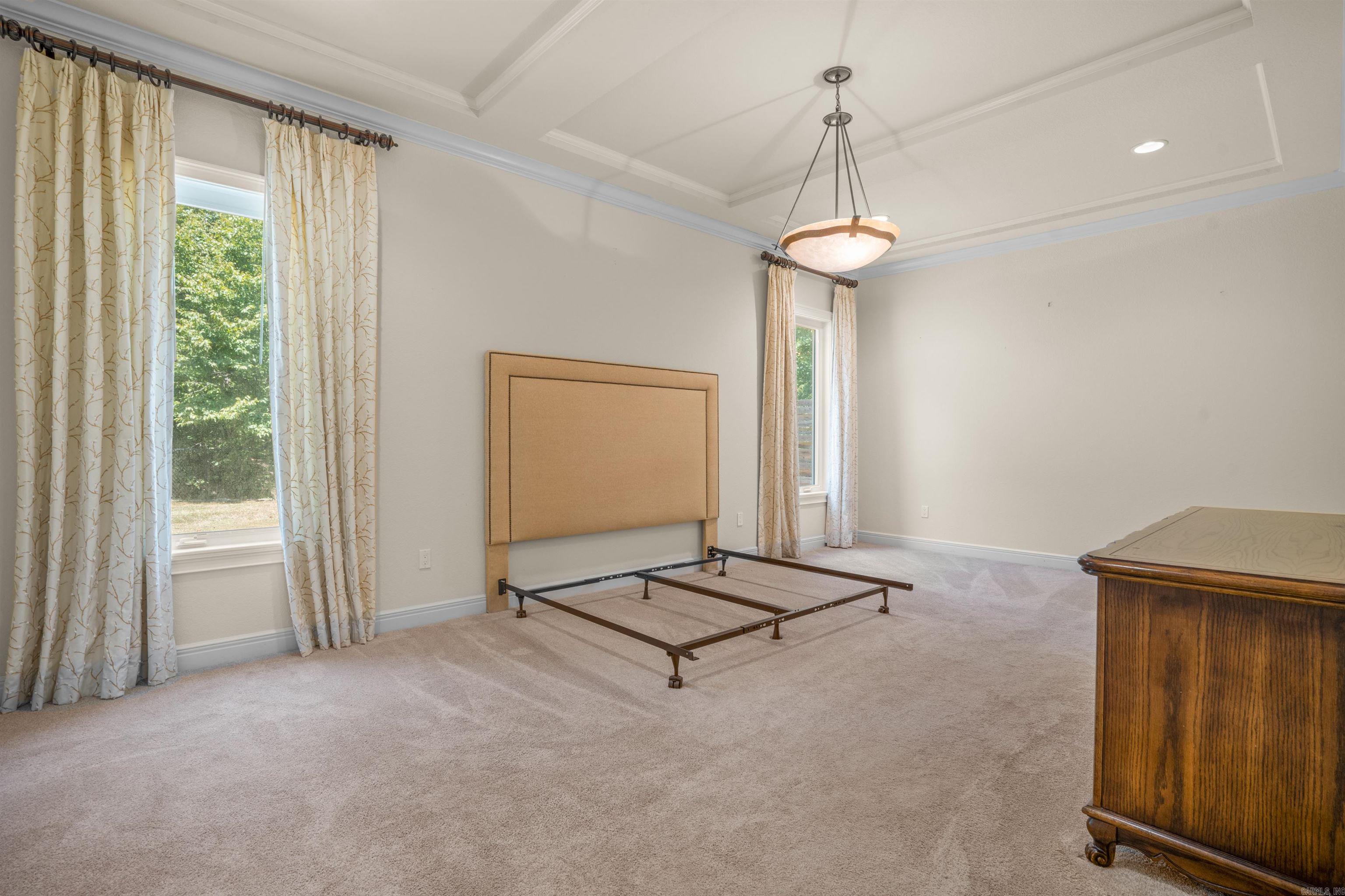 BLUE MOON - Residential