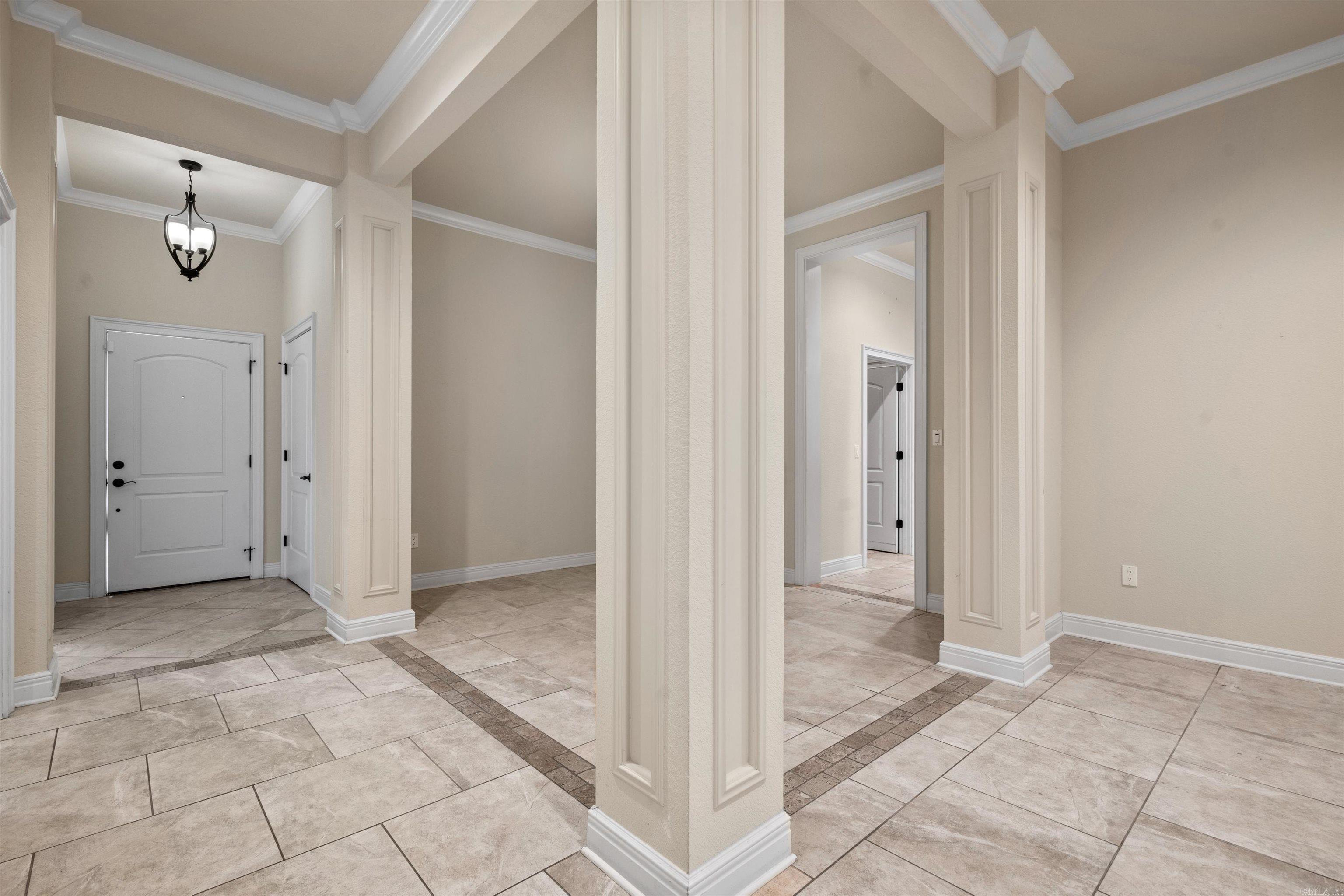 BLUE MOON - Residential