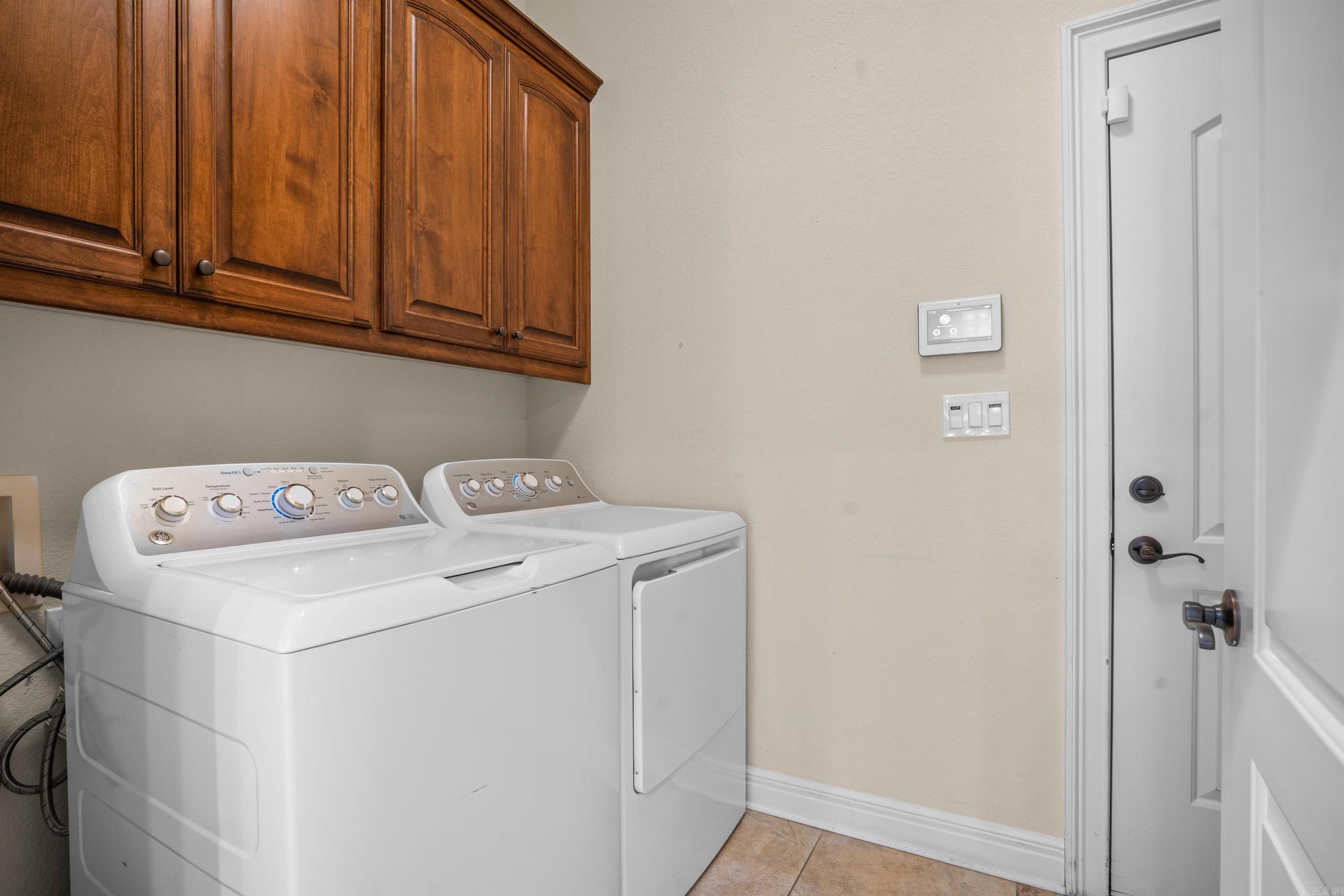 BLUE MOON - Residential