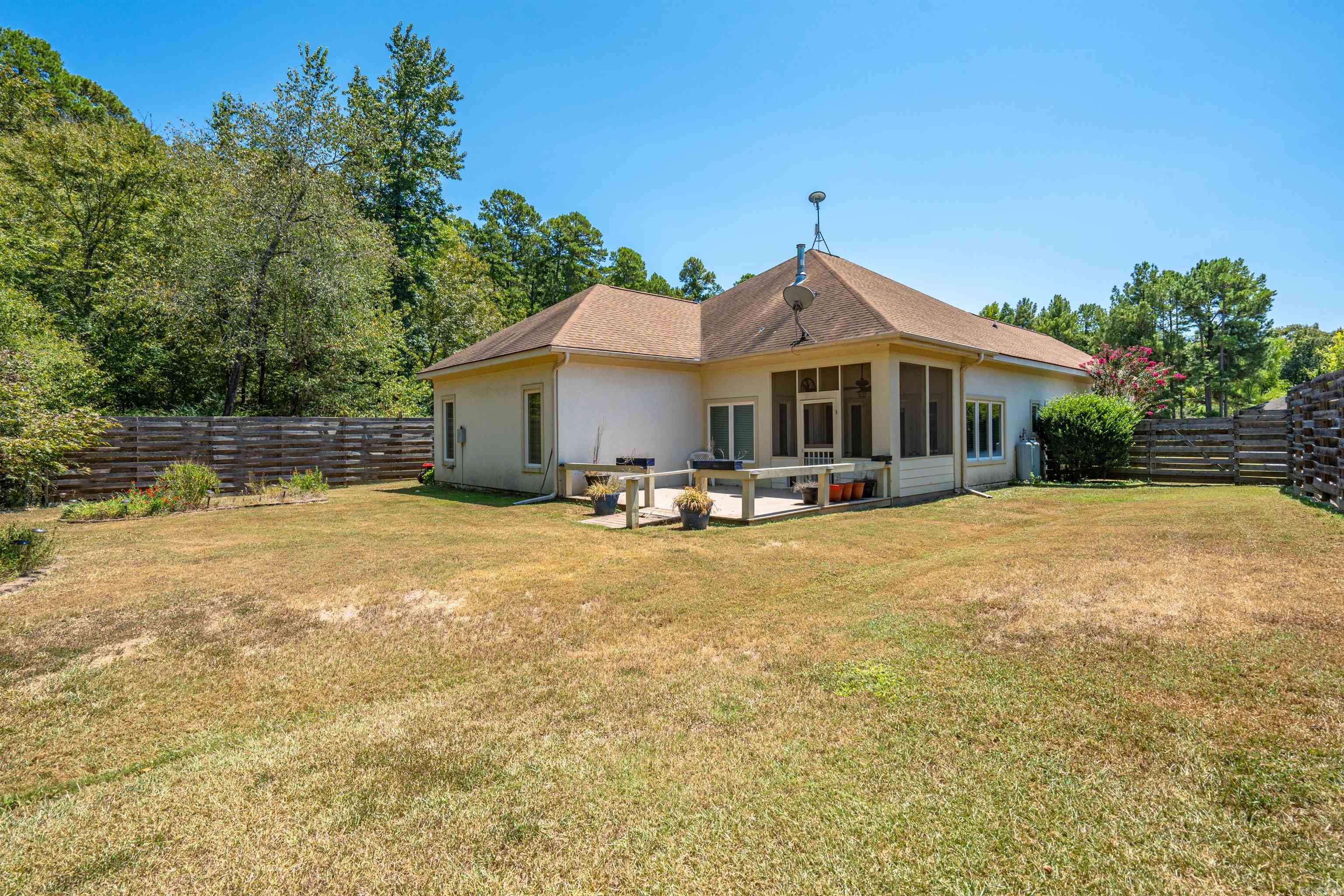 BLUE MOON - Residential