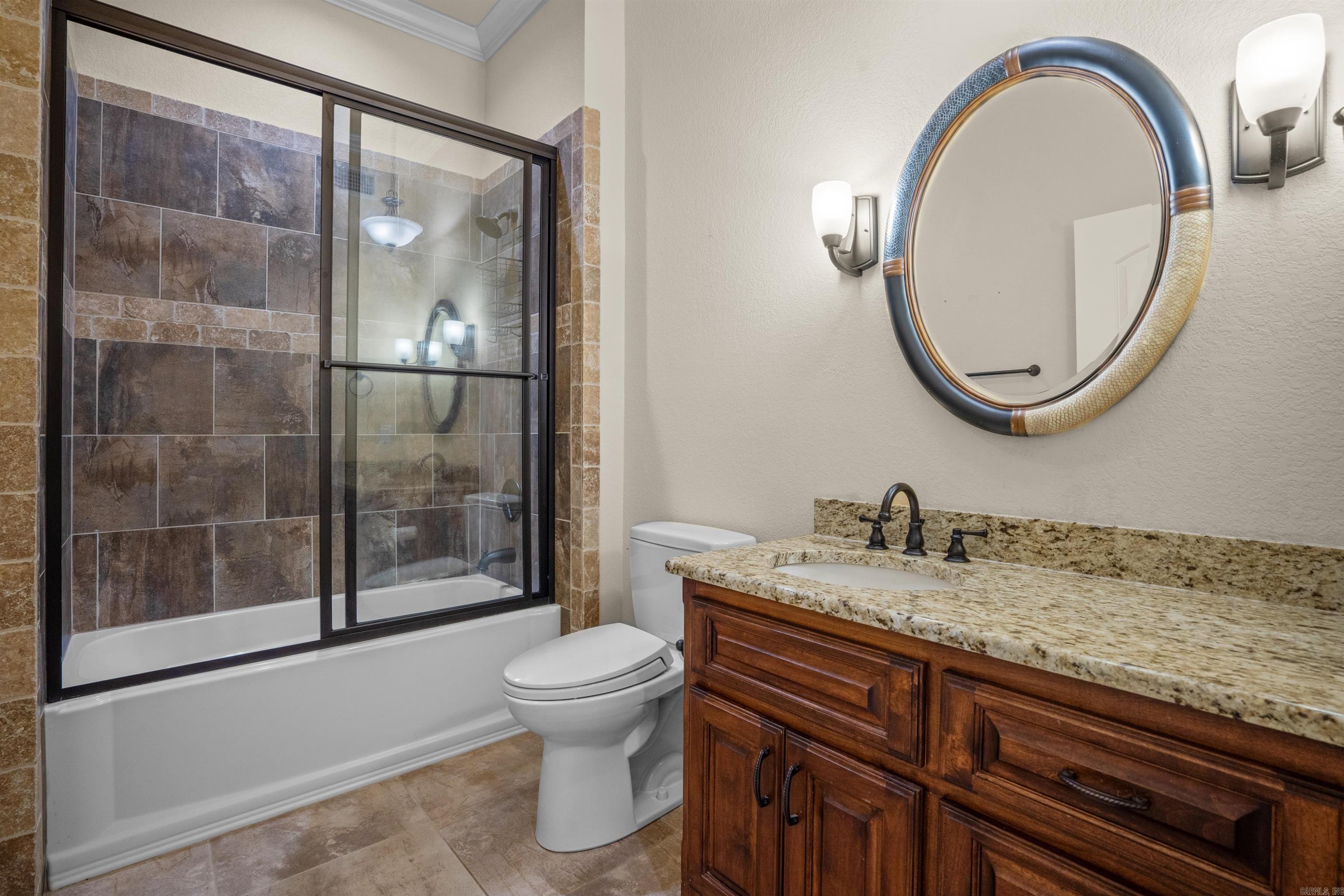 BLUE MOON - Residential