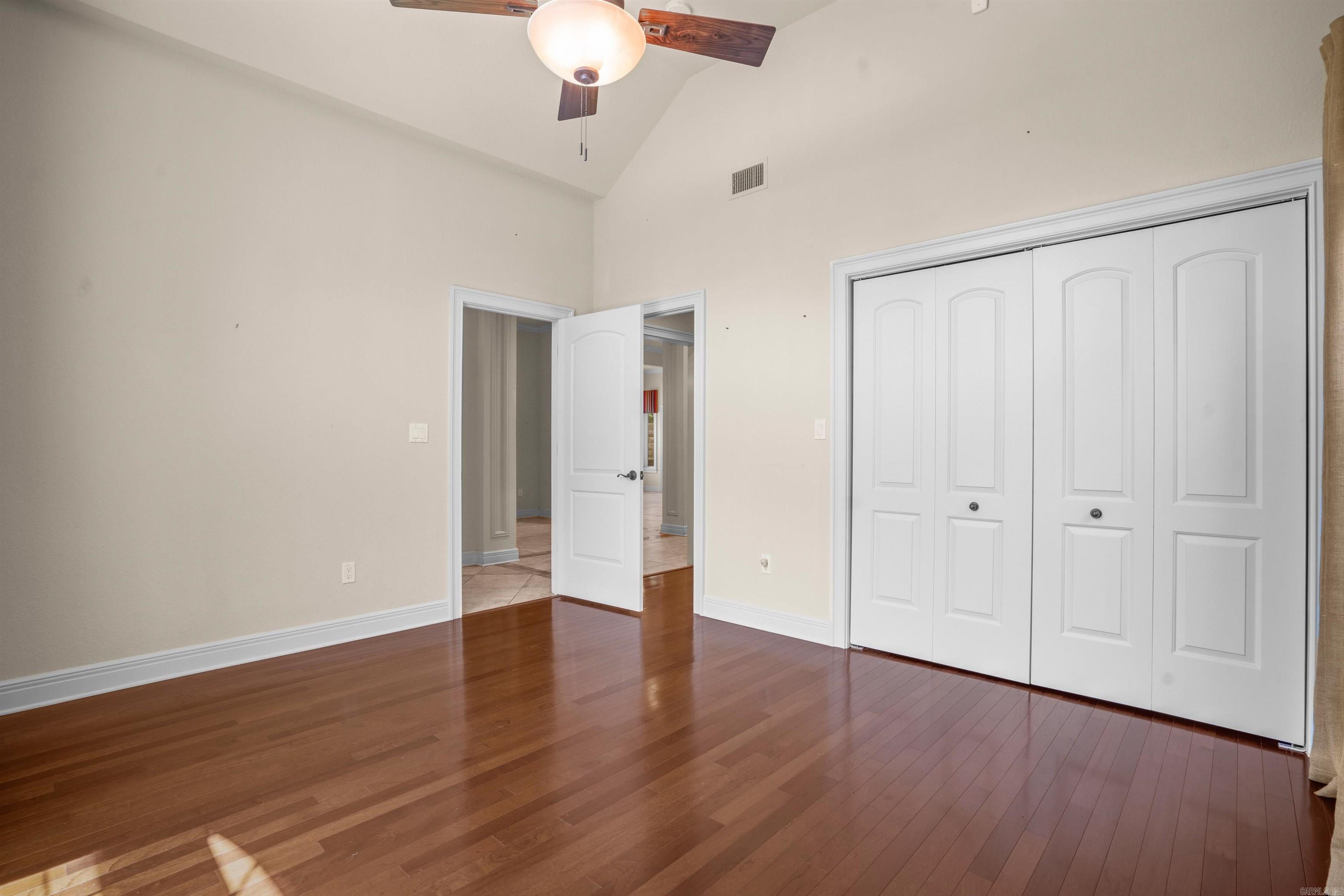 BLUE MOON - Residential